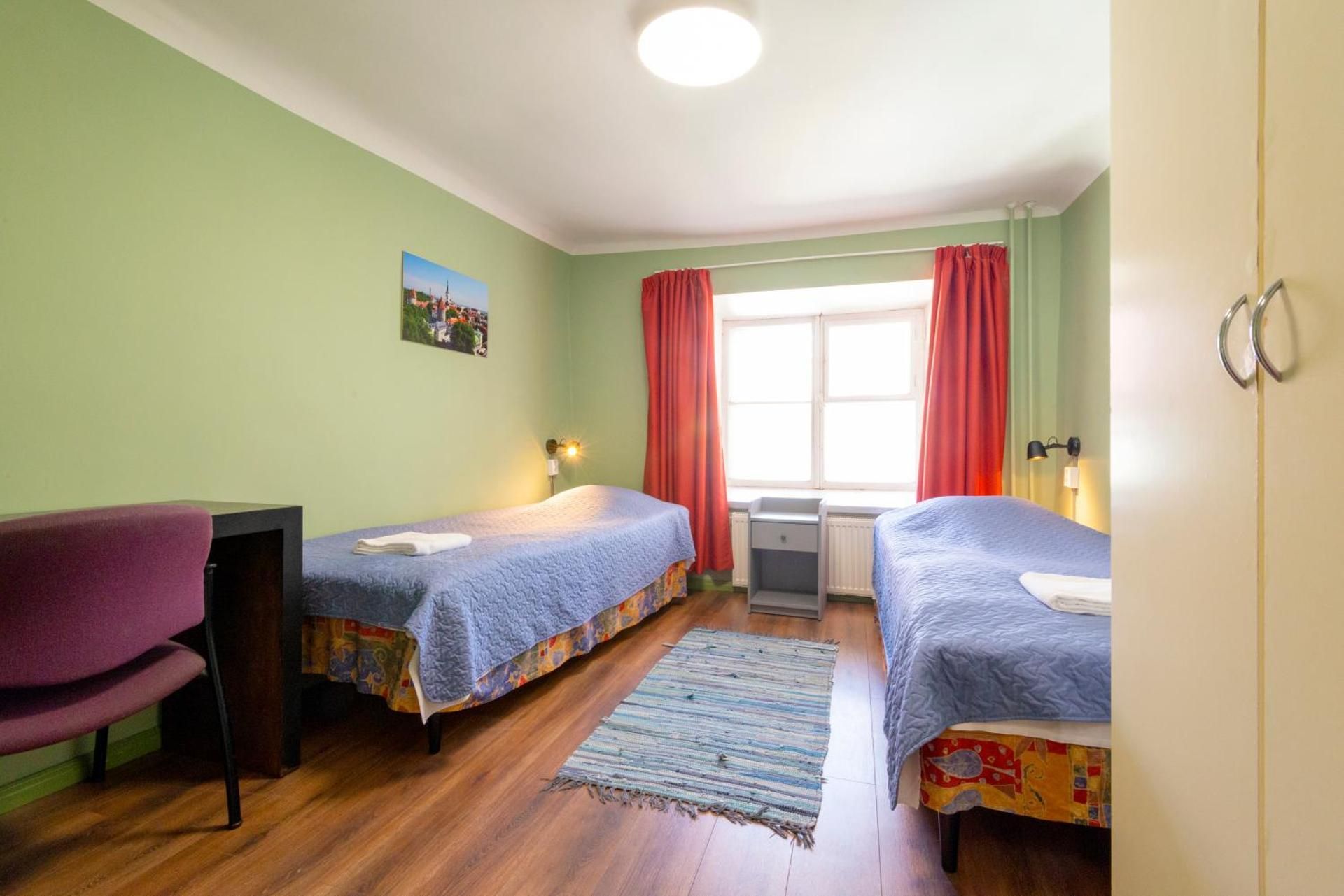 Twin Room with Private Bathroom
