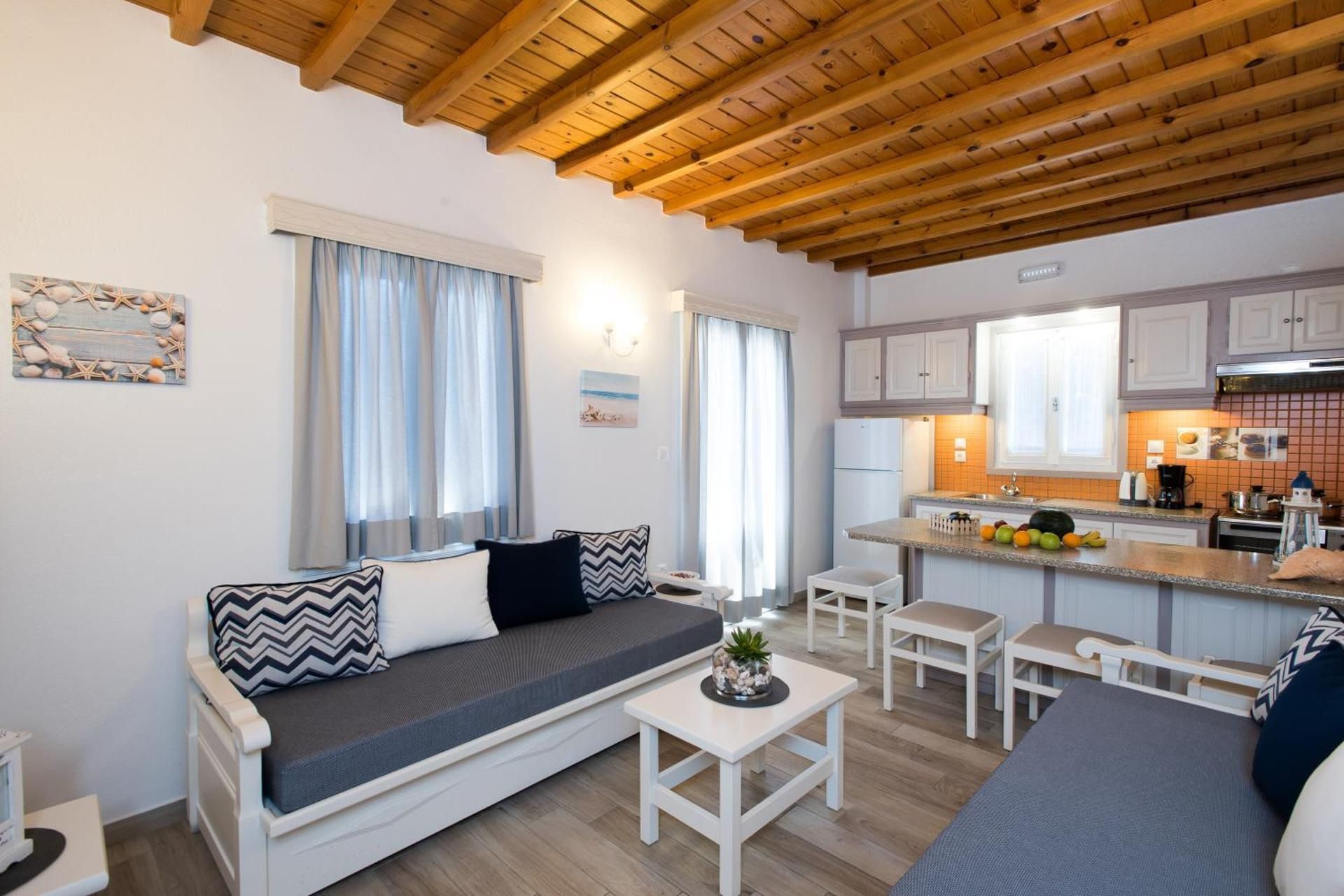 Filoxenia Apartments One-Bedroom Apartment