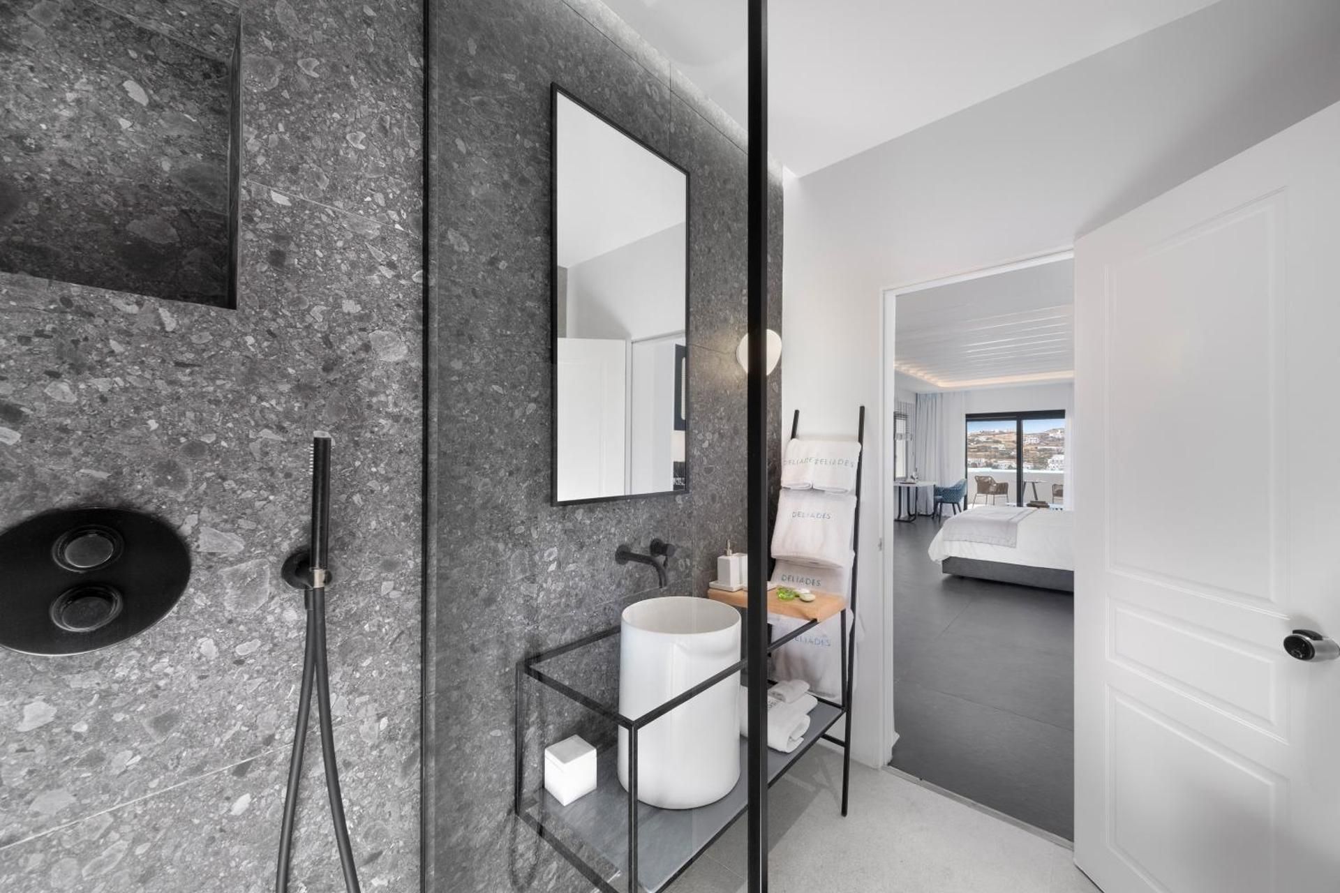 King Suite with Ocean View