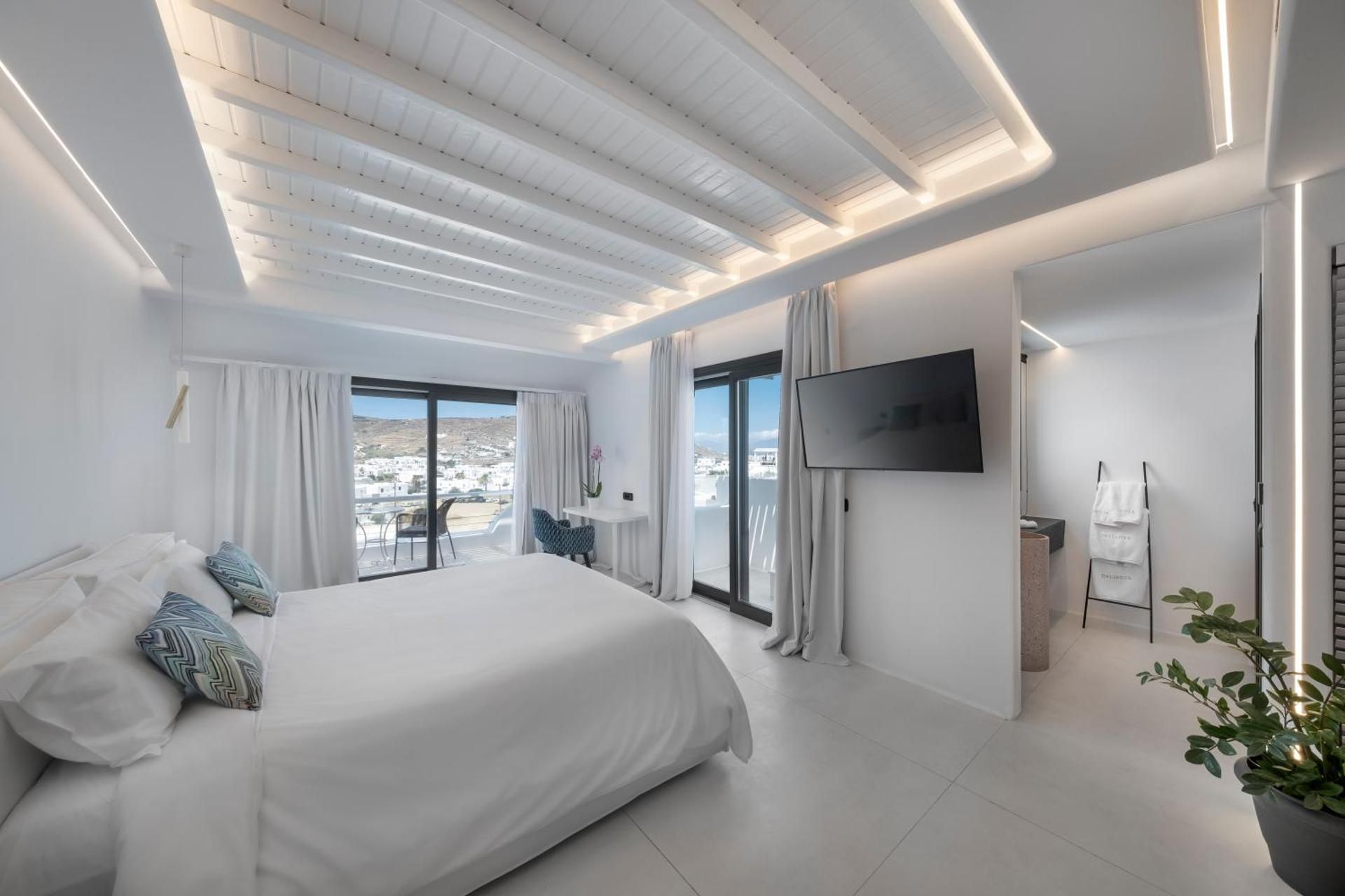 Deluxe Suite