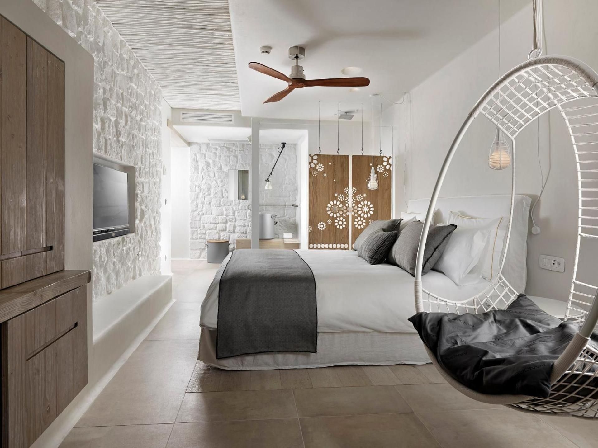 Deluxe Room with Plunge Pool