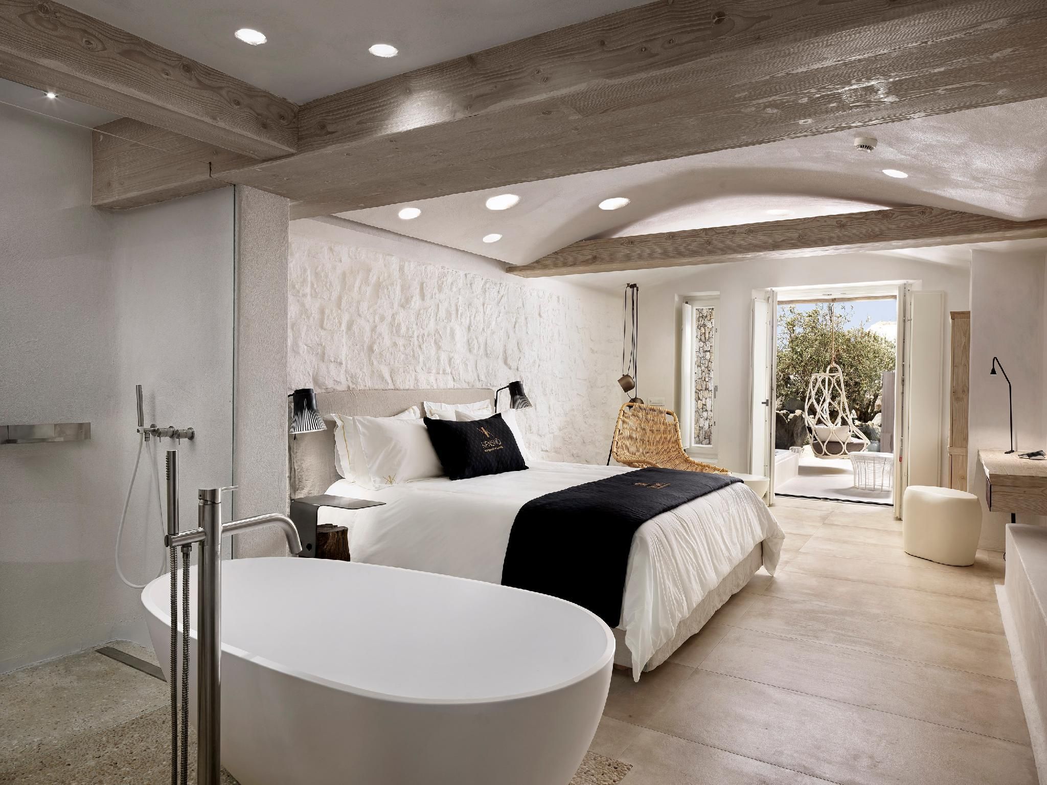 Junior Suite with Hot Tub