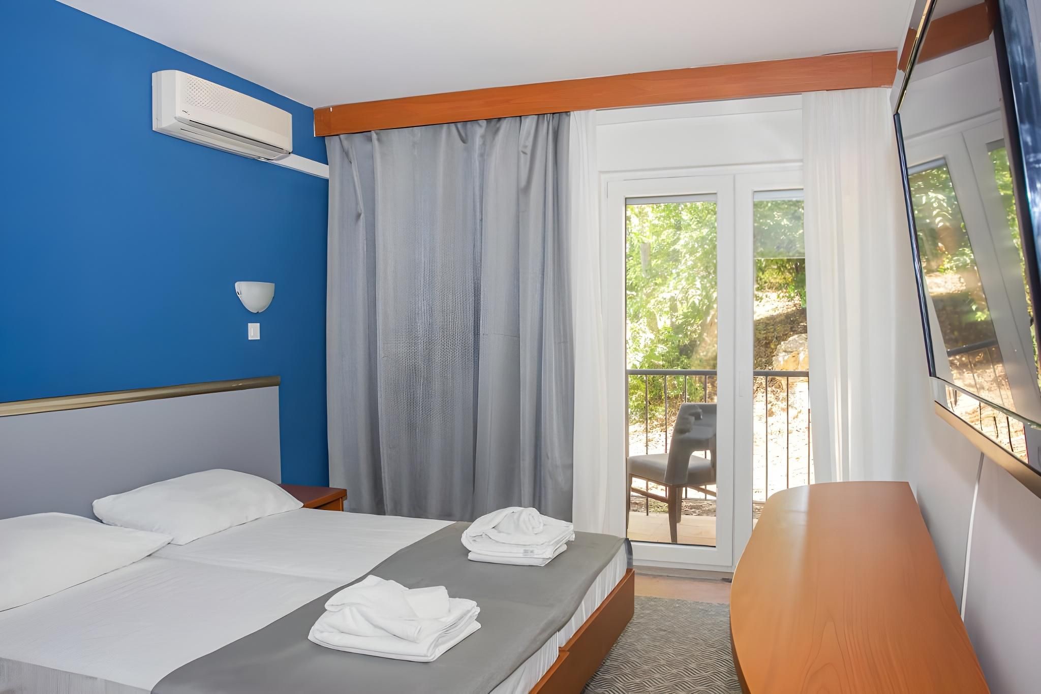 Standard Park View Twin Room - Non-Smoking