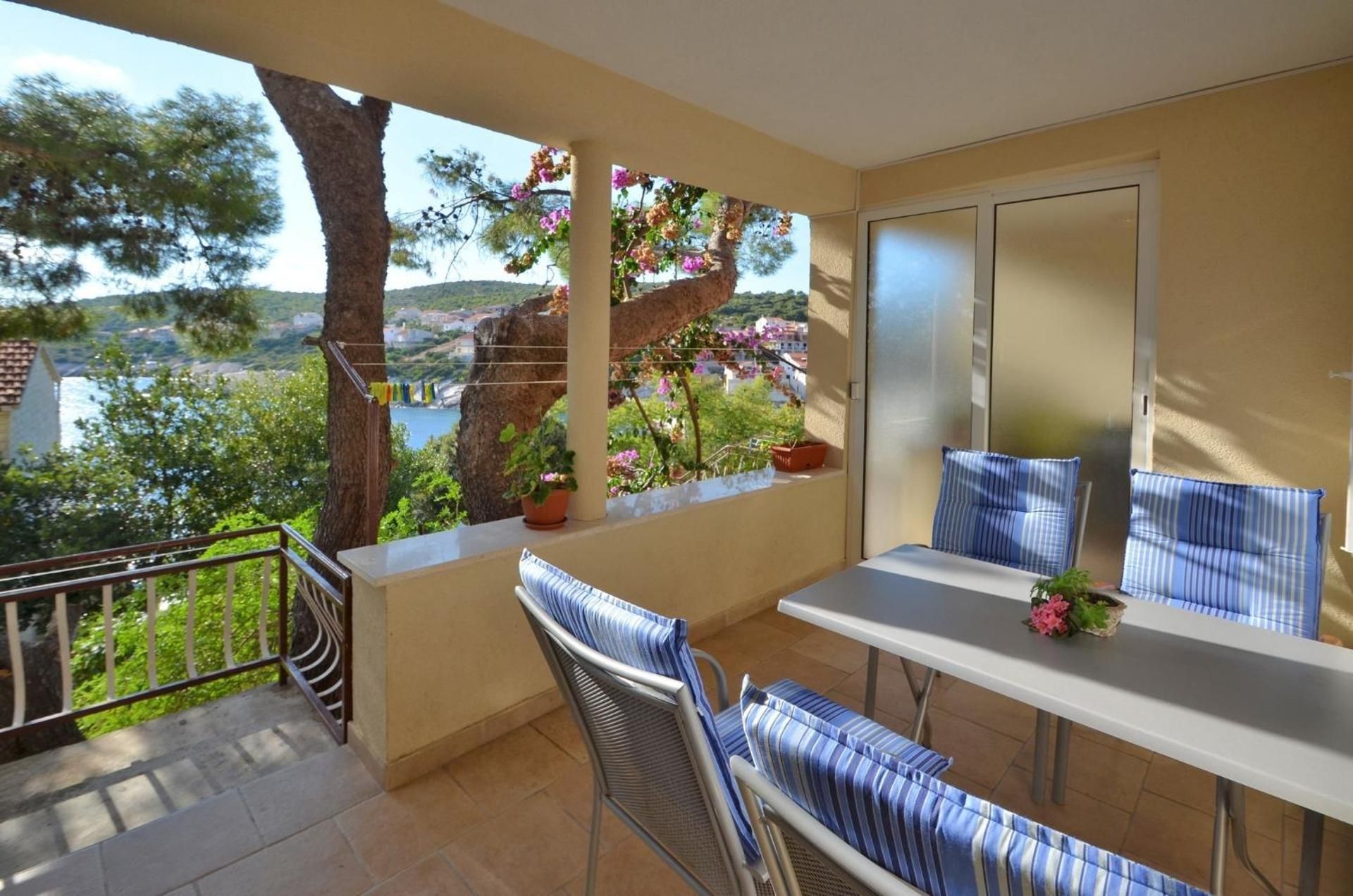 Apartment with Terrace