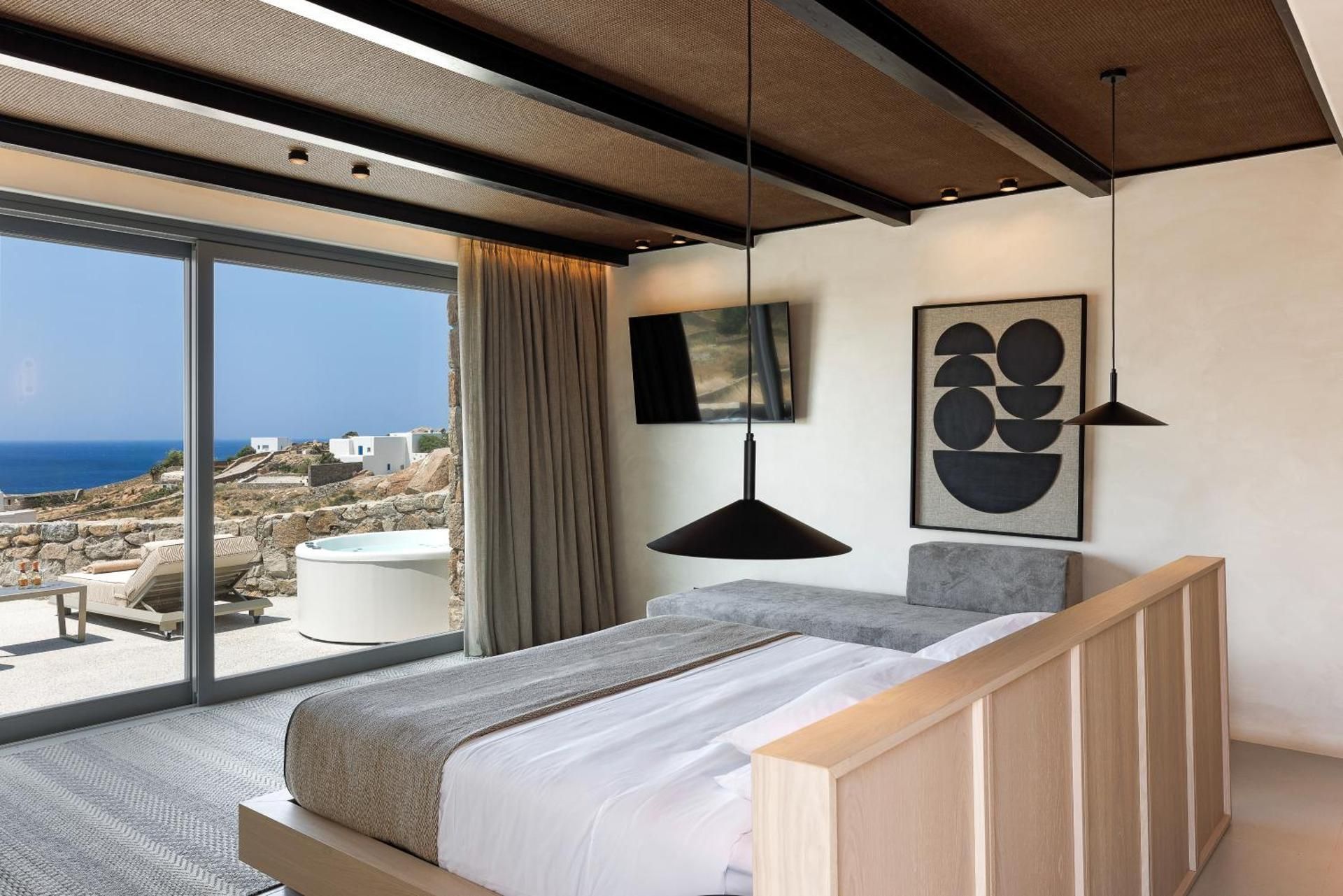 Deluxe Suite Sea View with Hot Tub