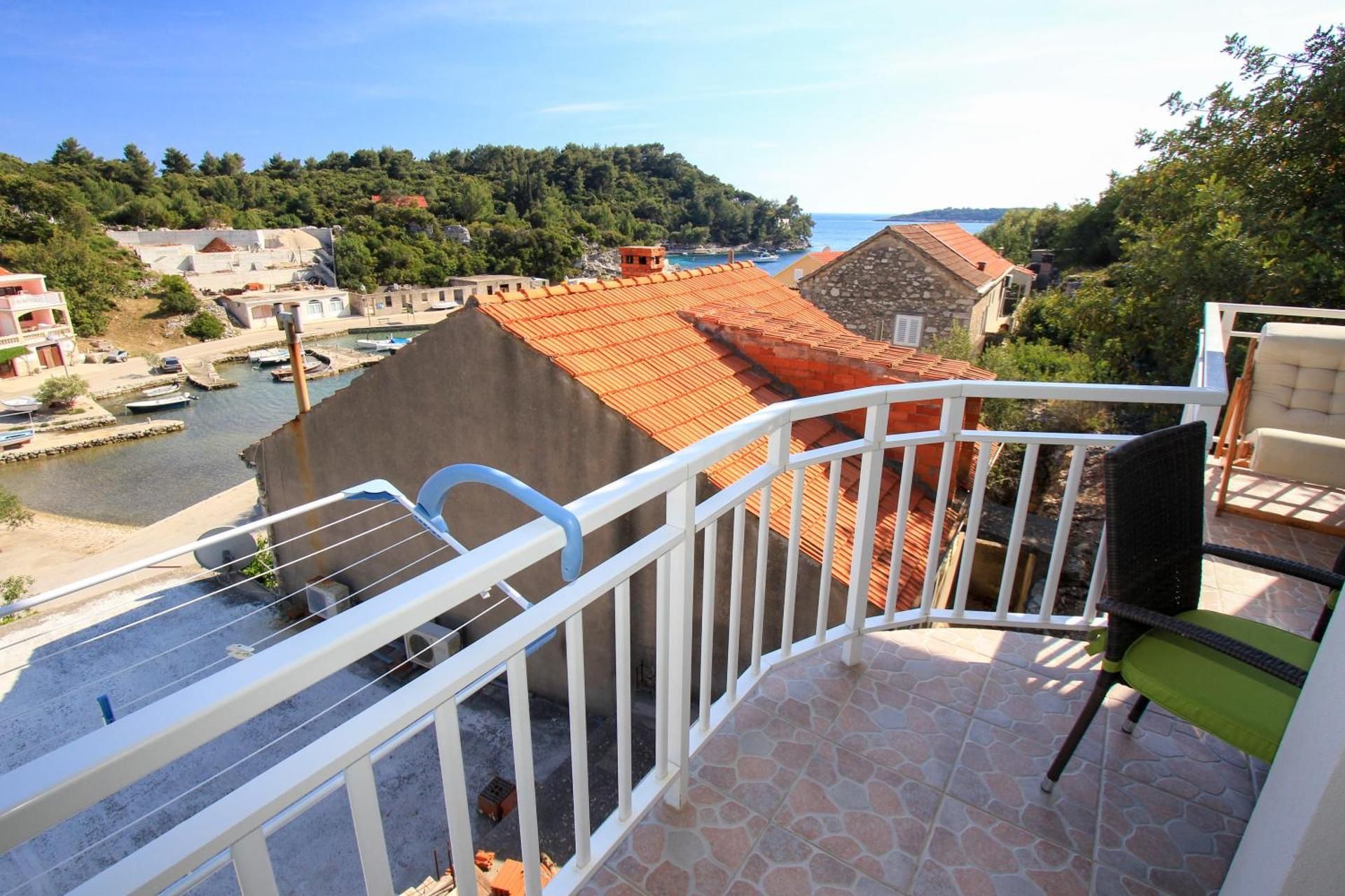 Apartment with Sea View