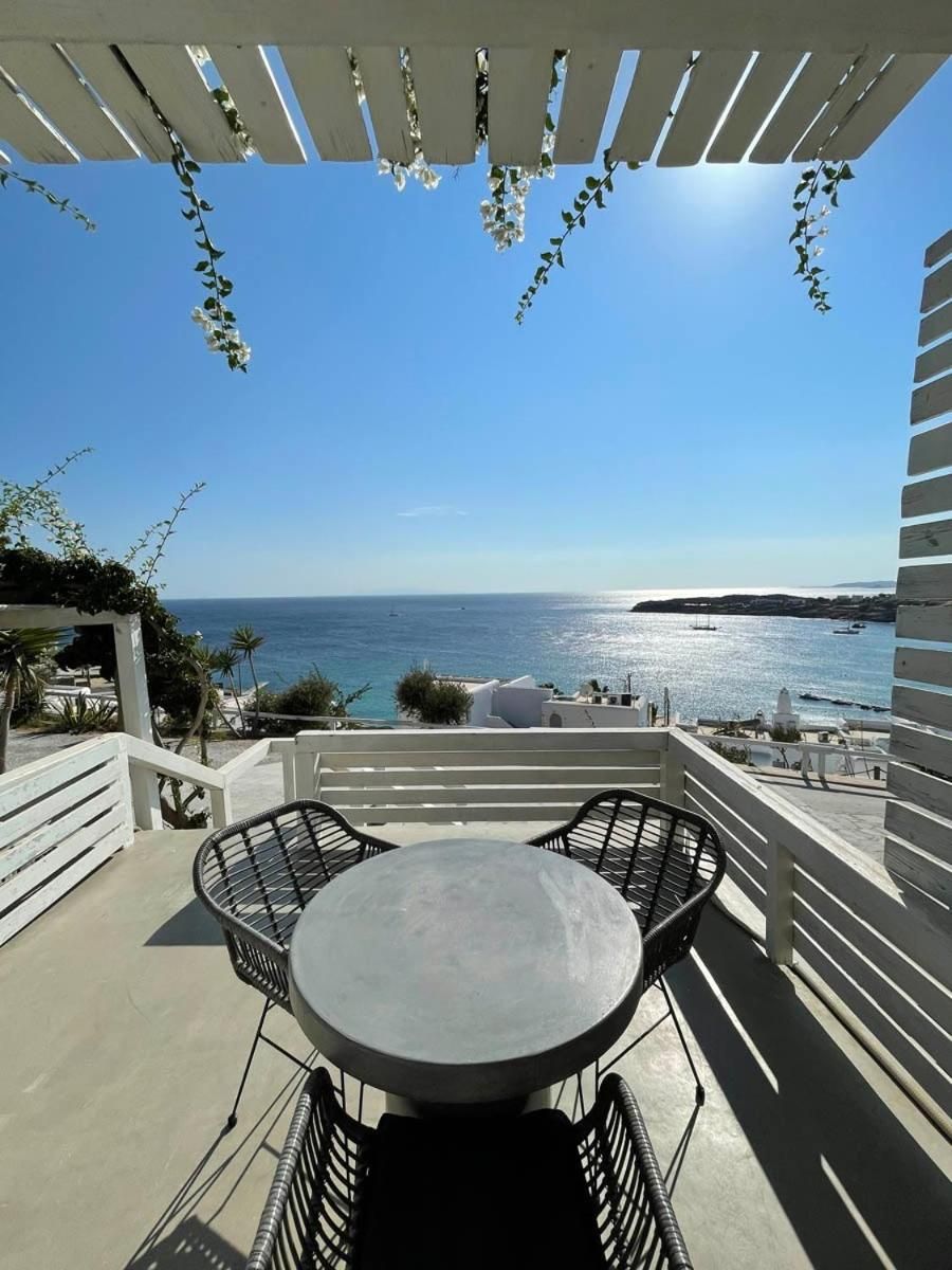 One-Bedroom Apartment with Sea View