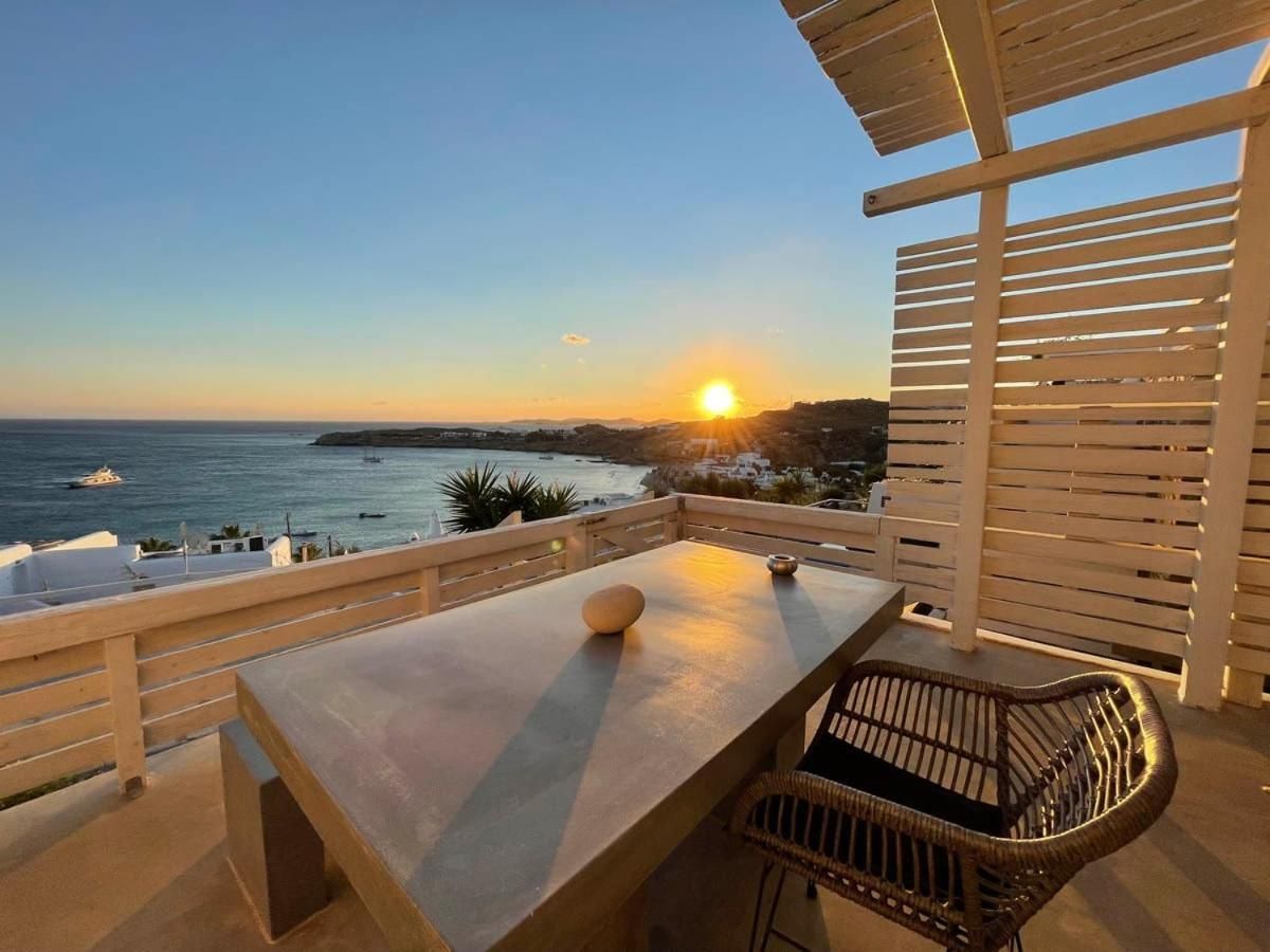 One-Bedroom Apartment with Sea View and Terrace