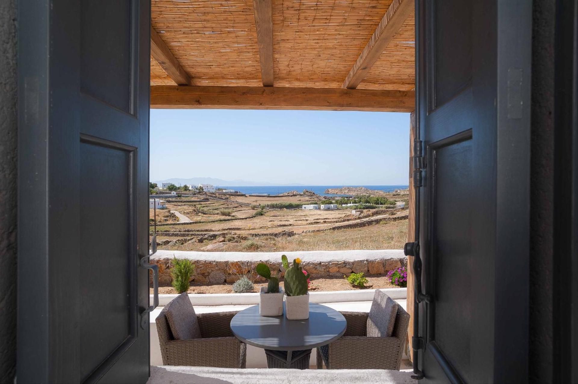 Studio Sea View - Ground Floor (2-3 Adults)