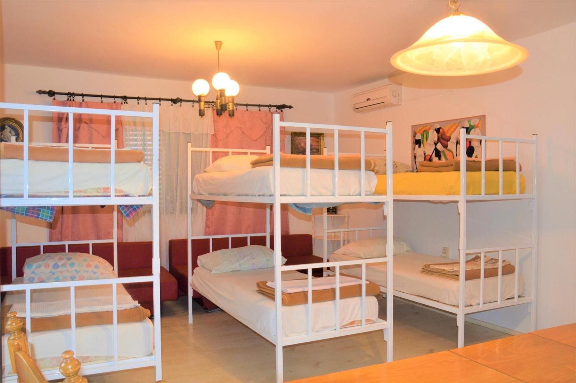 Bed in 4-Bed Mixed Dormitory Room