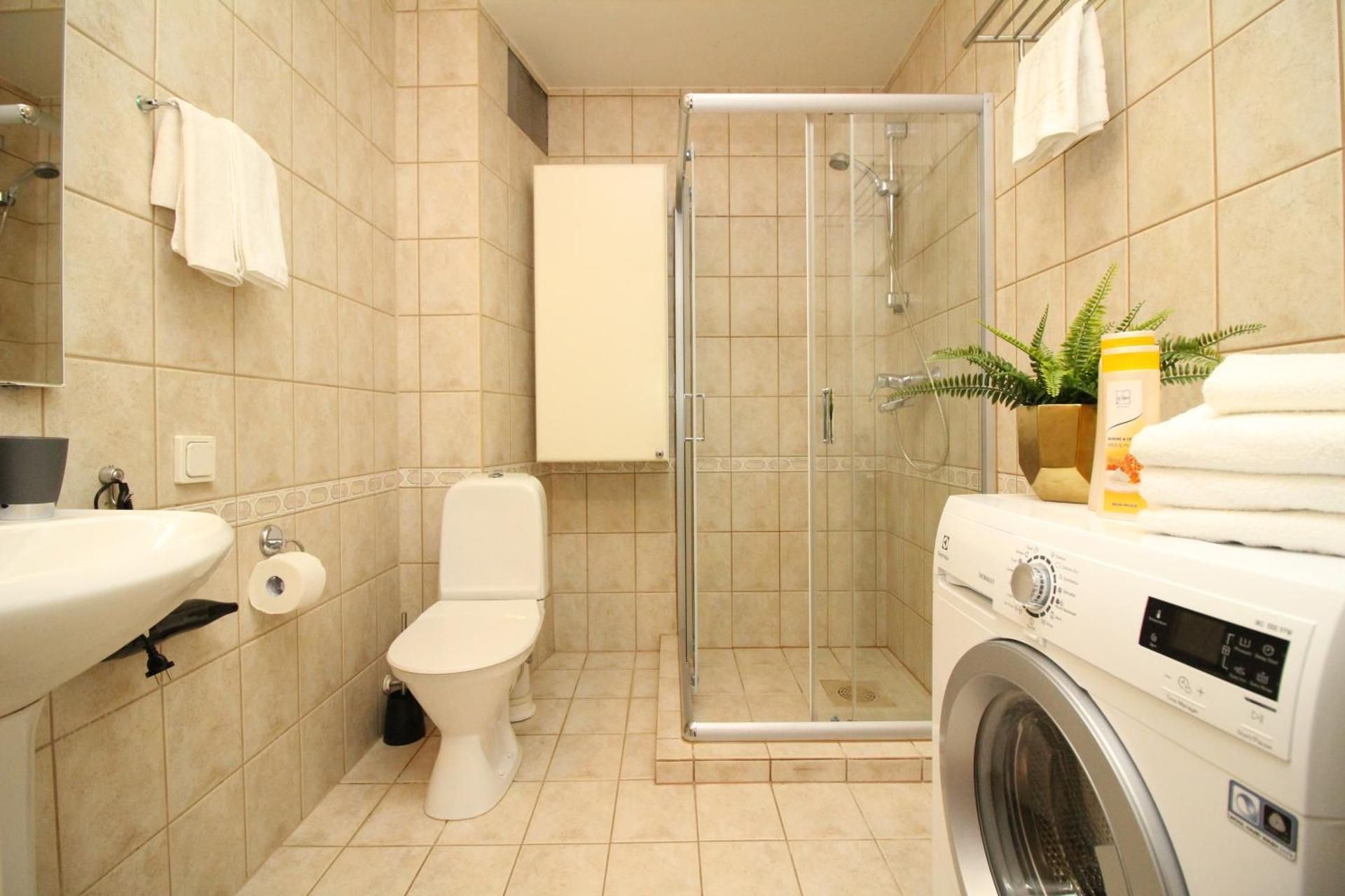 Two bedroom apartment with two bathrooms and sauna - Vene 19