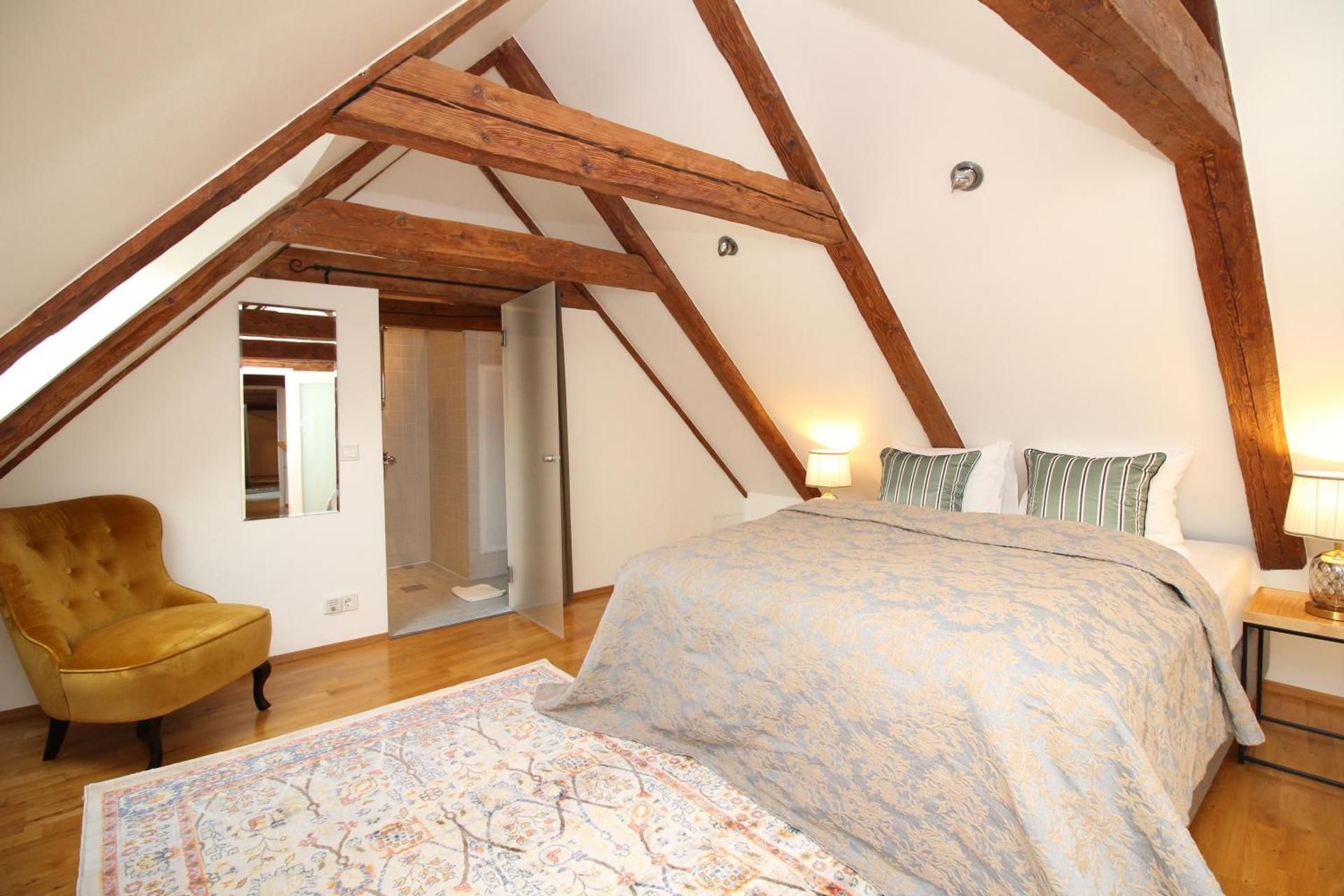 Two bedroom apartment with two bathrooms and balcony Pikk 67