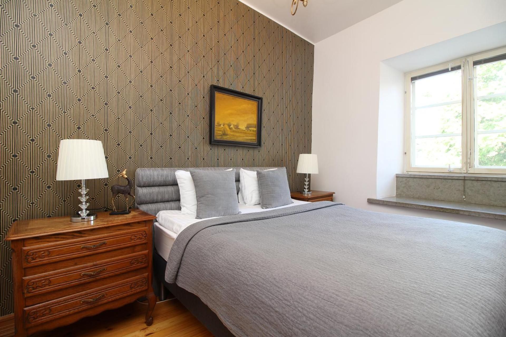 3-Bedroom Apartment