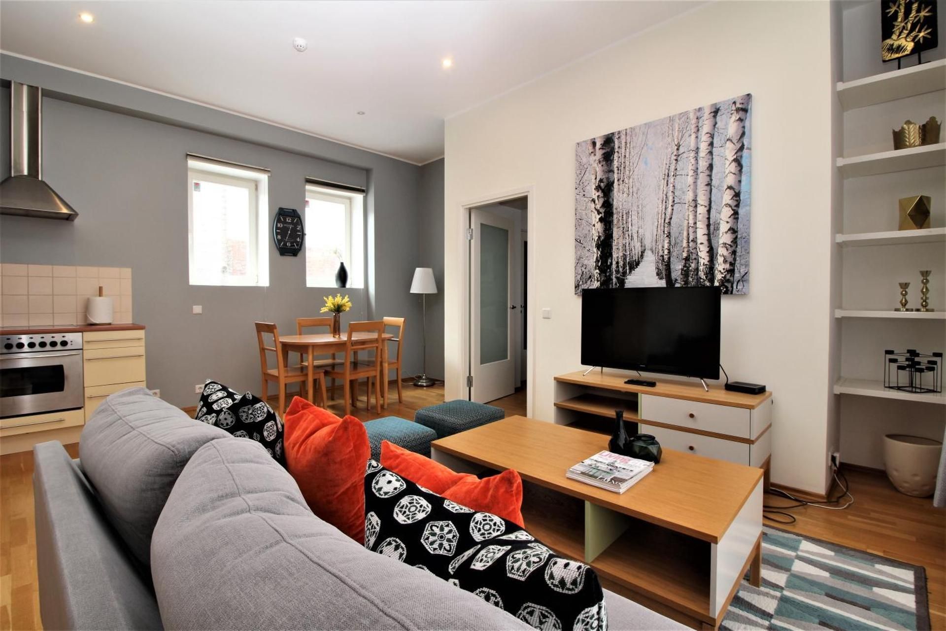 Two-Bedroom Apartment - Suur Karja 4