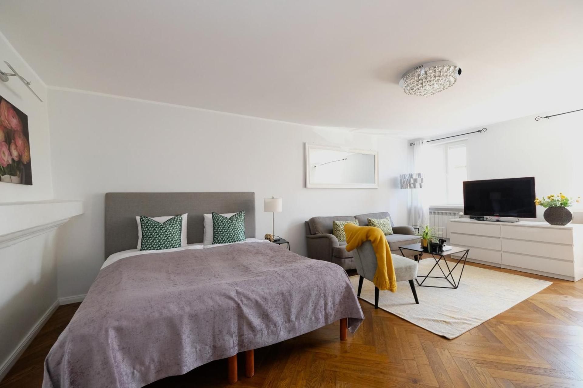 King Studio with Sofa Bed - Uus 14
