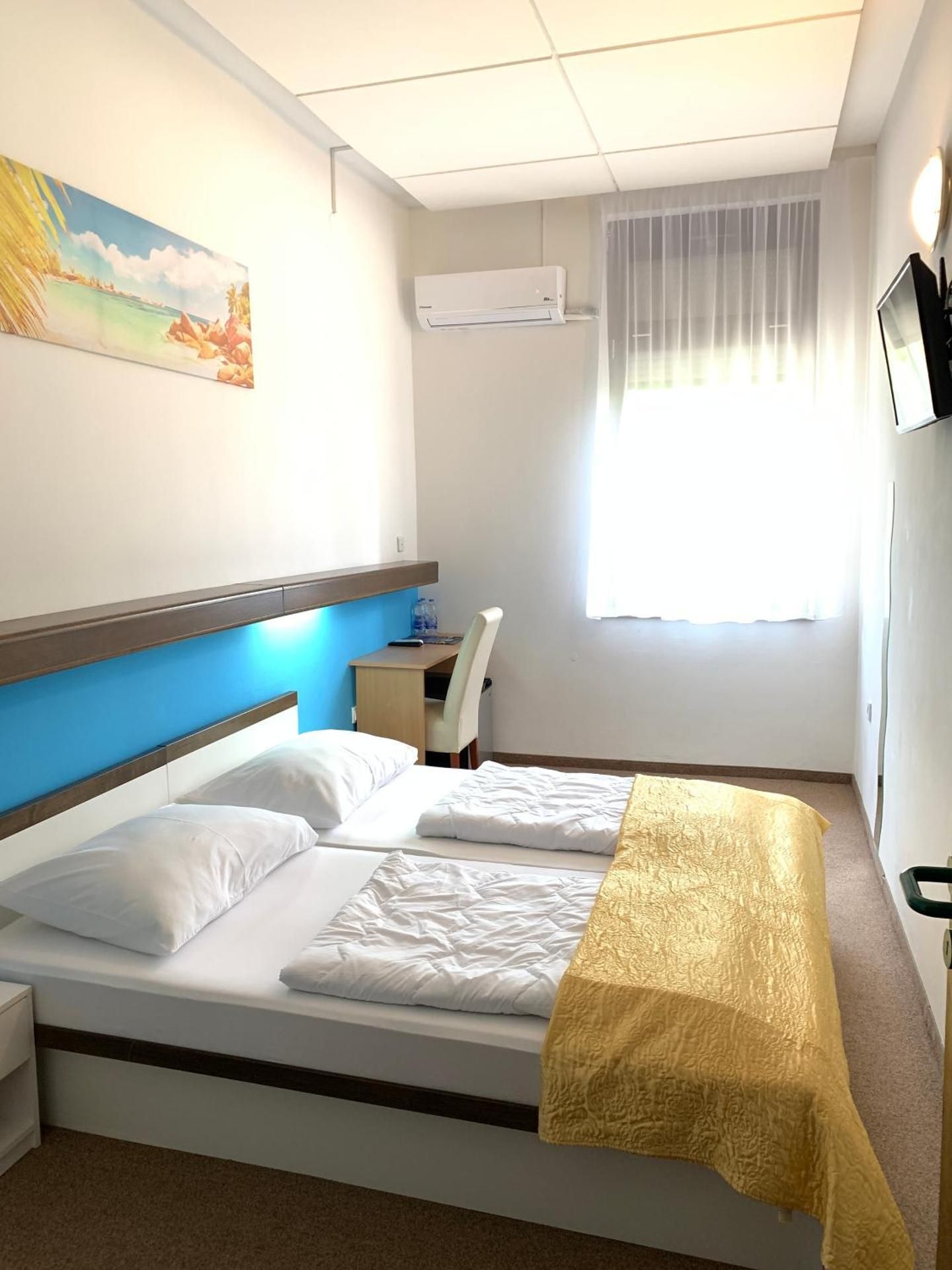 Triple Room with Park View