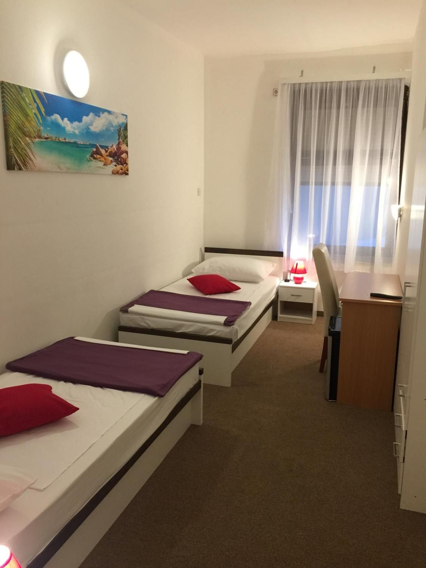 Economy Twin Room