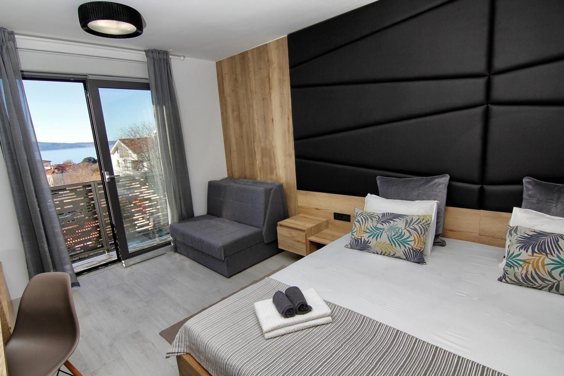Triple Room with Sea View