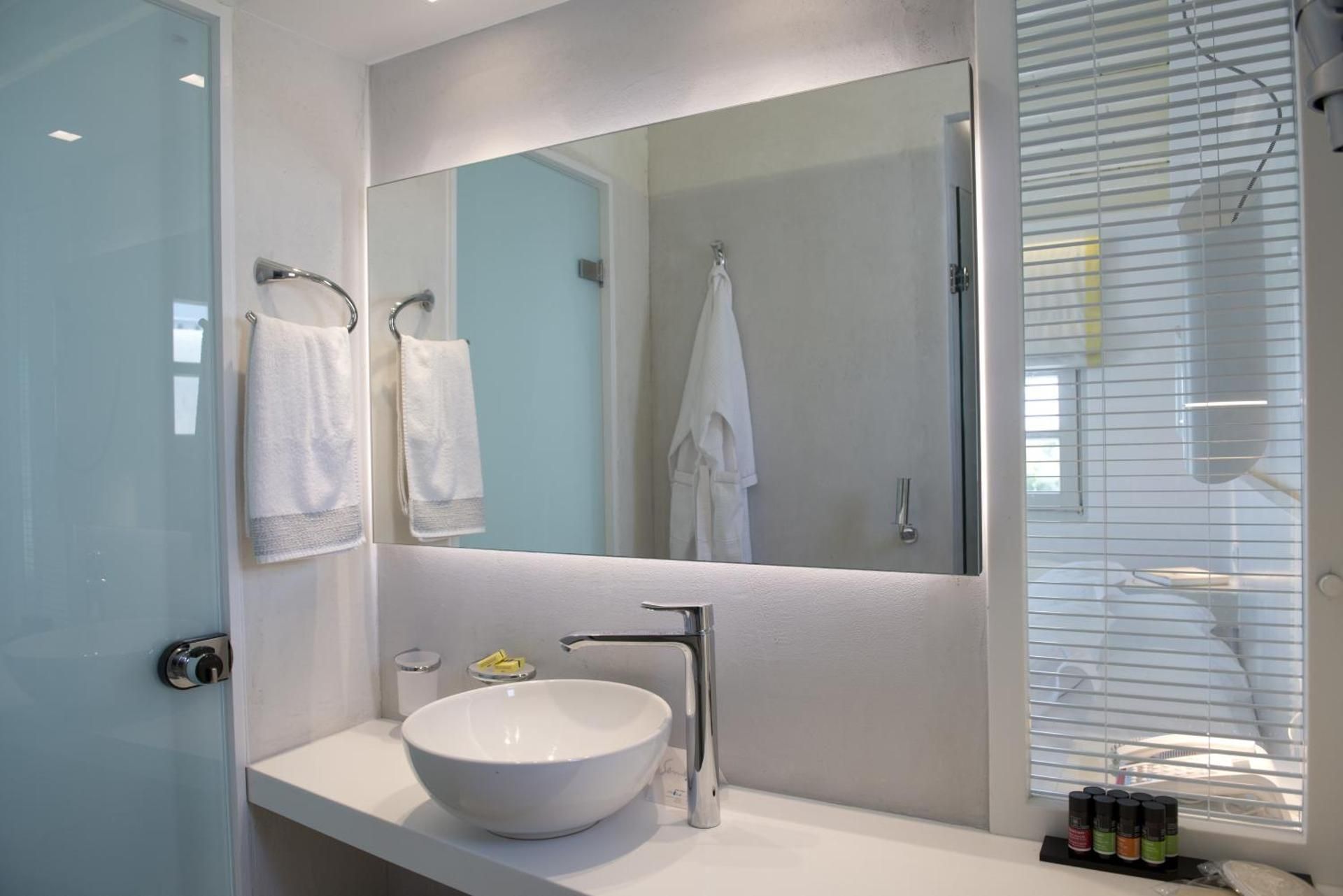 Executive Suite with Sea View