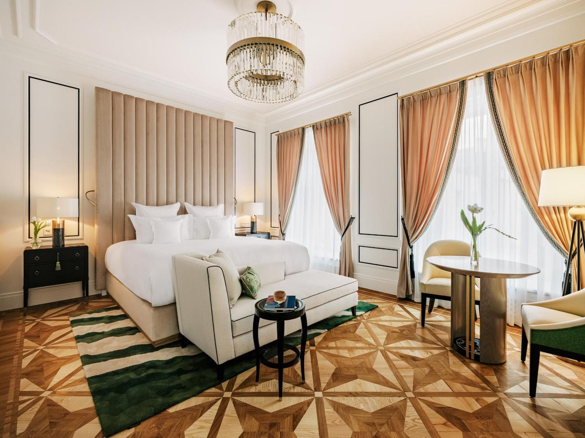 Suite with City View