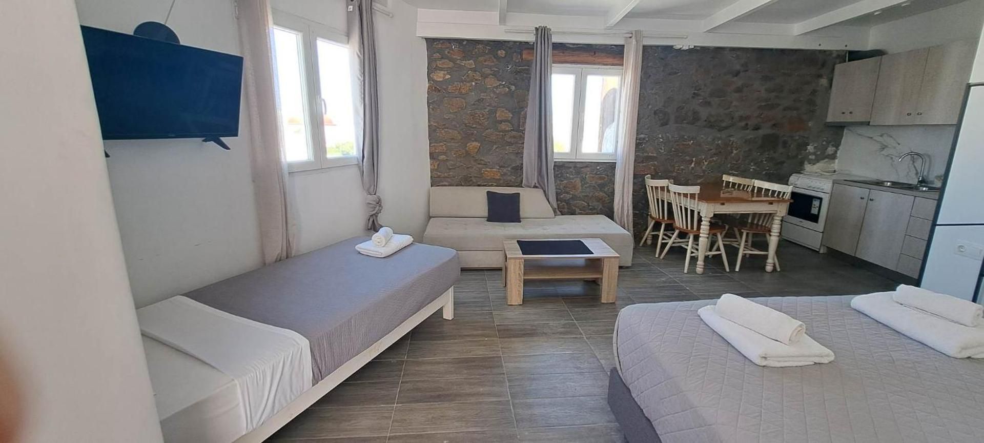 Studio with Sea View