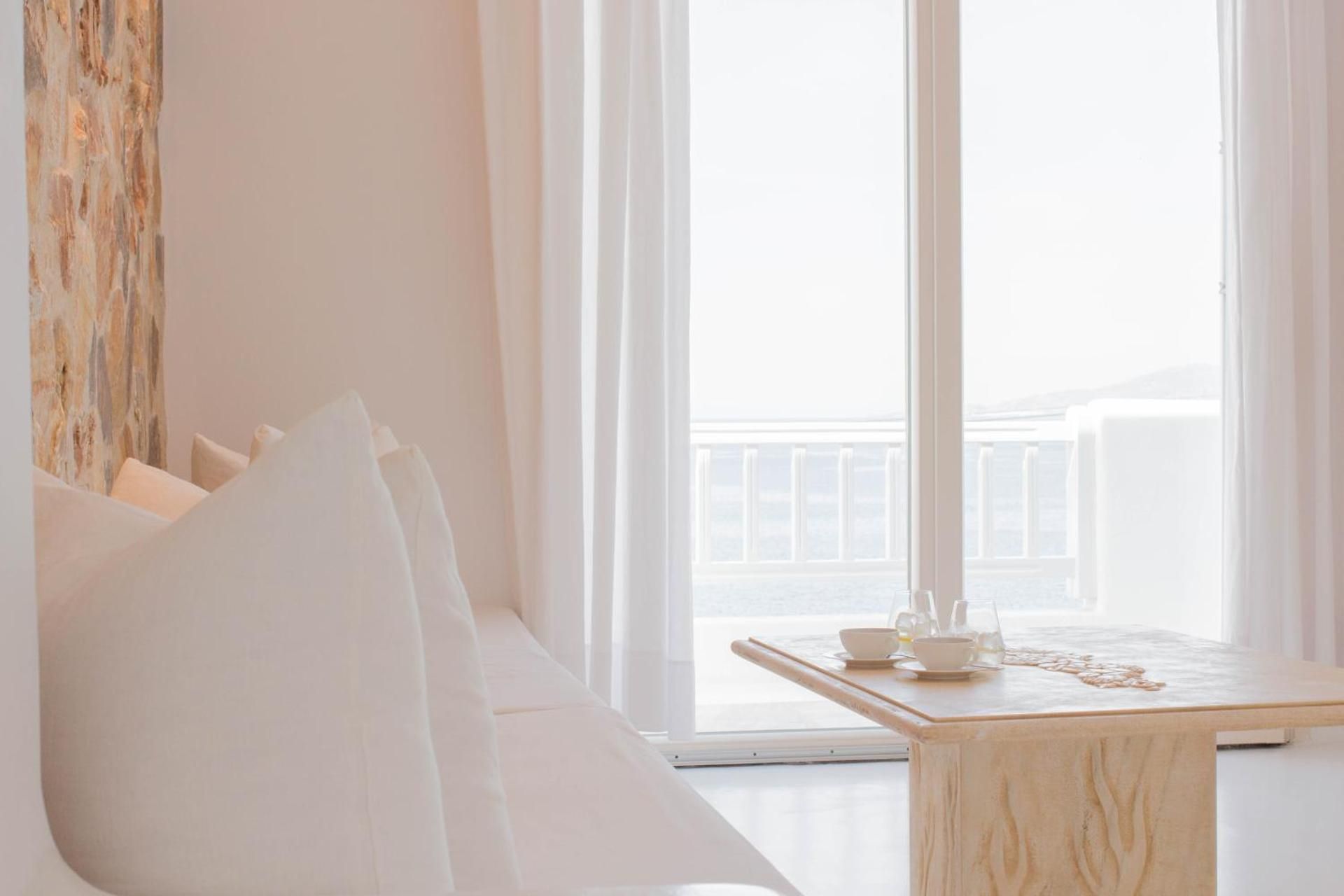 Private Luxury 3 Bedroom Art Villa with Outdoor Hottub and Panoramic Sea View - Annex building