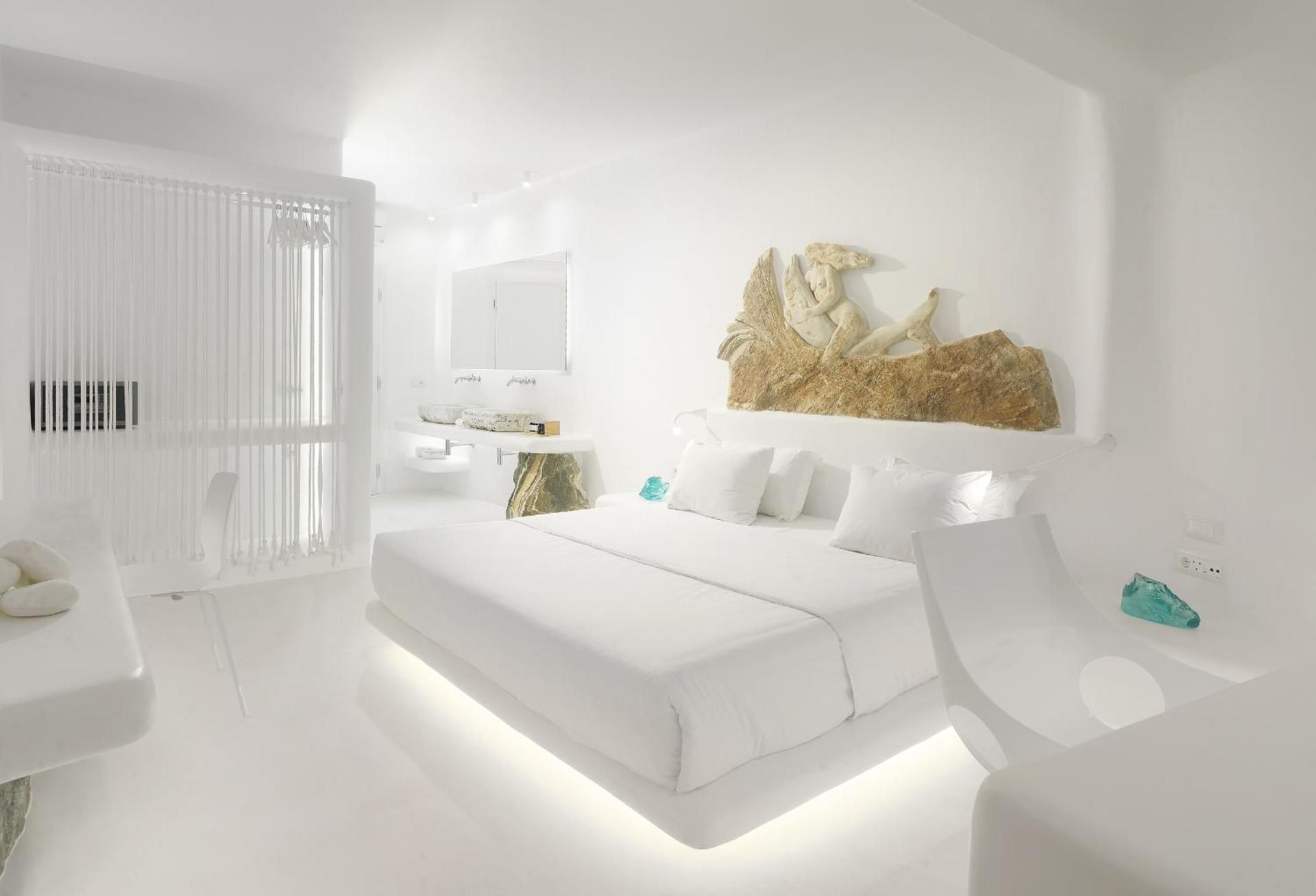Exclusive Honeymoon Sea View Suite with Indoor Hot Tub