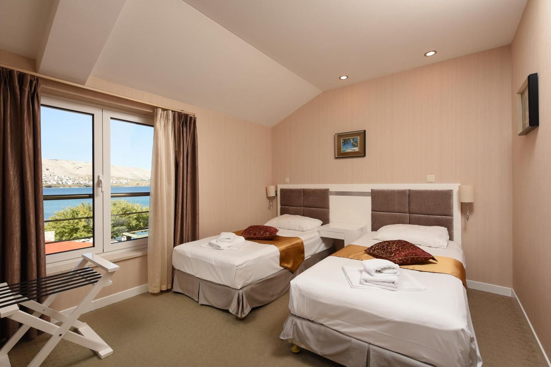 Twin Room - Disability Access