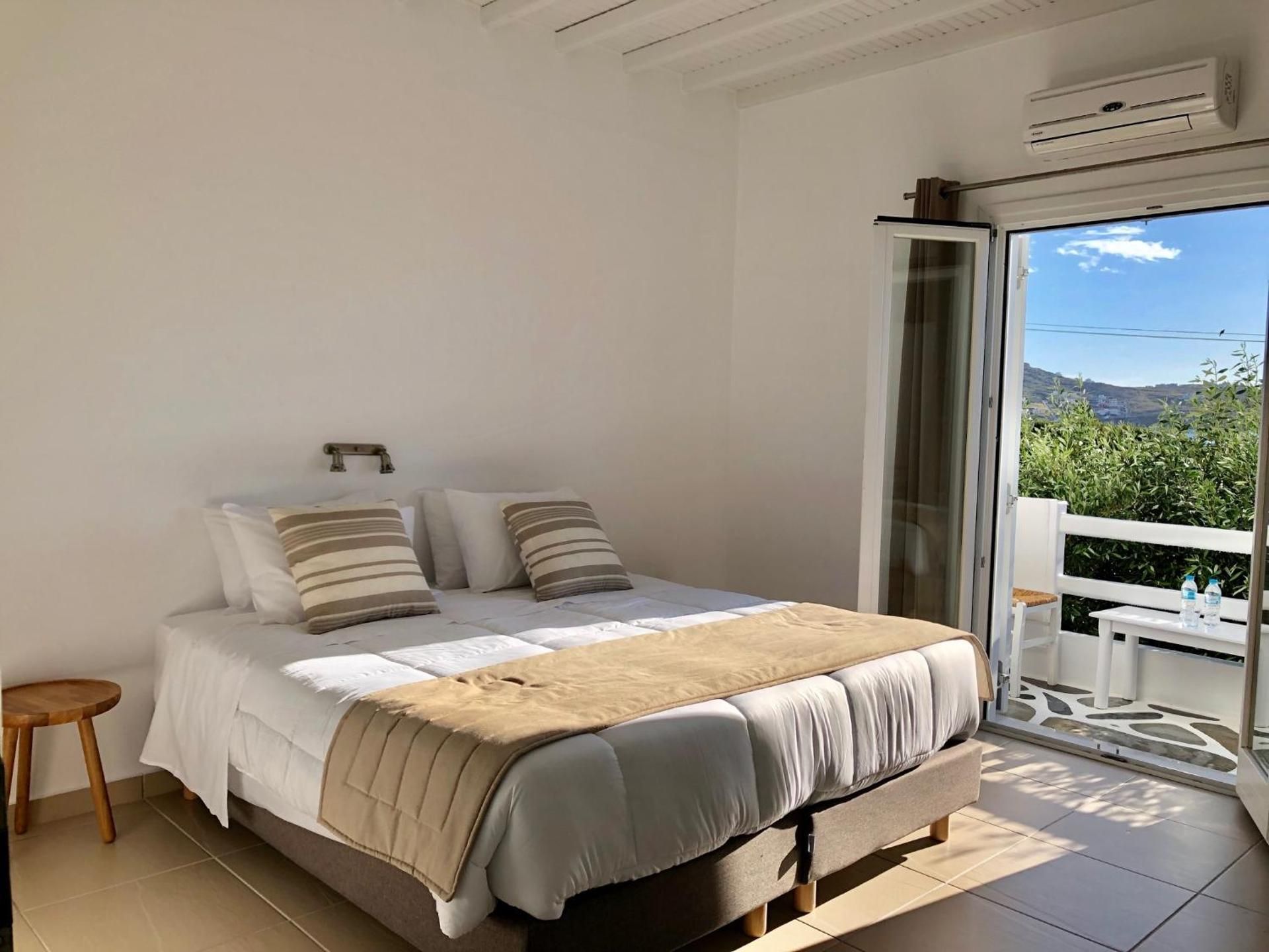 White Myth Superior Room with  Balcony and Sea View