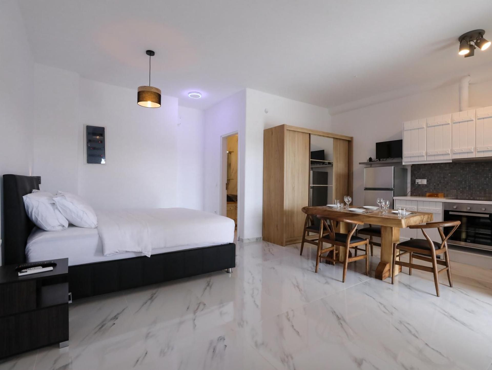 One-Bedroom Villa