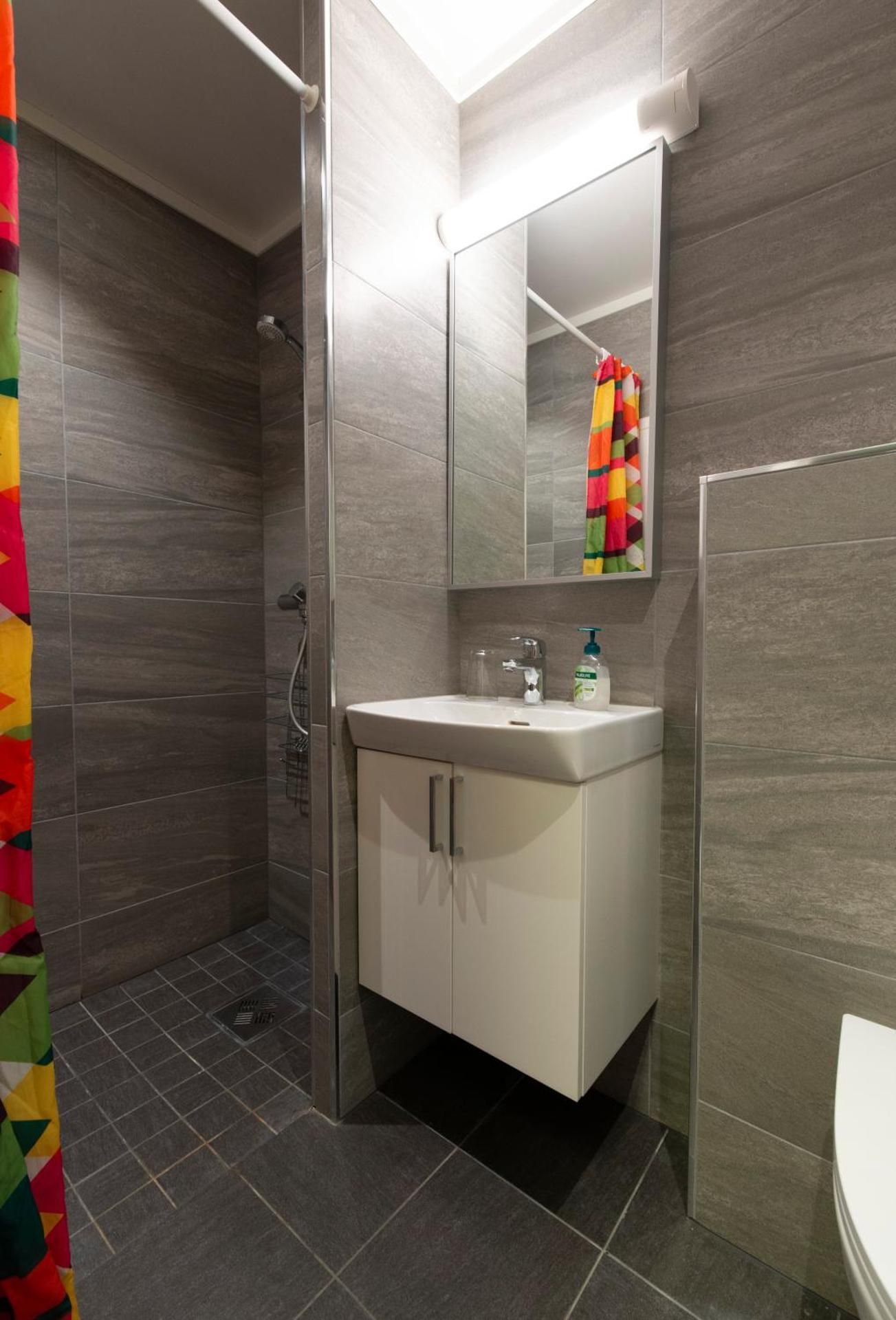 Standard Single Room with Shower