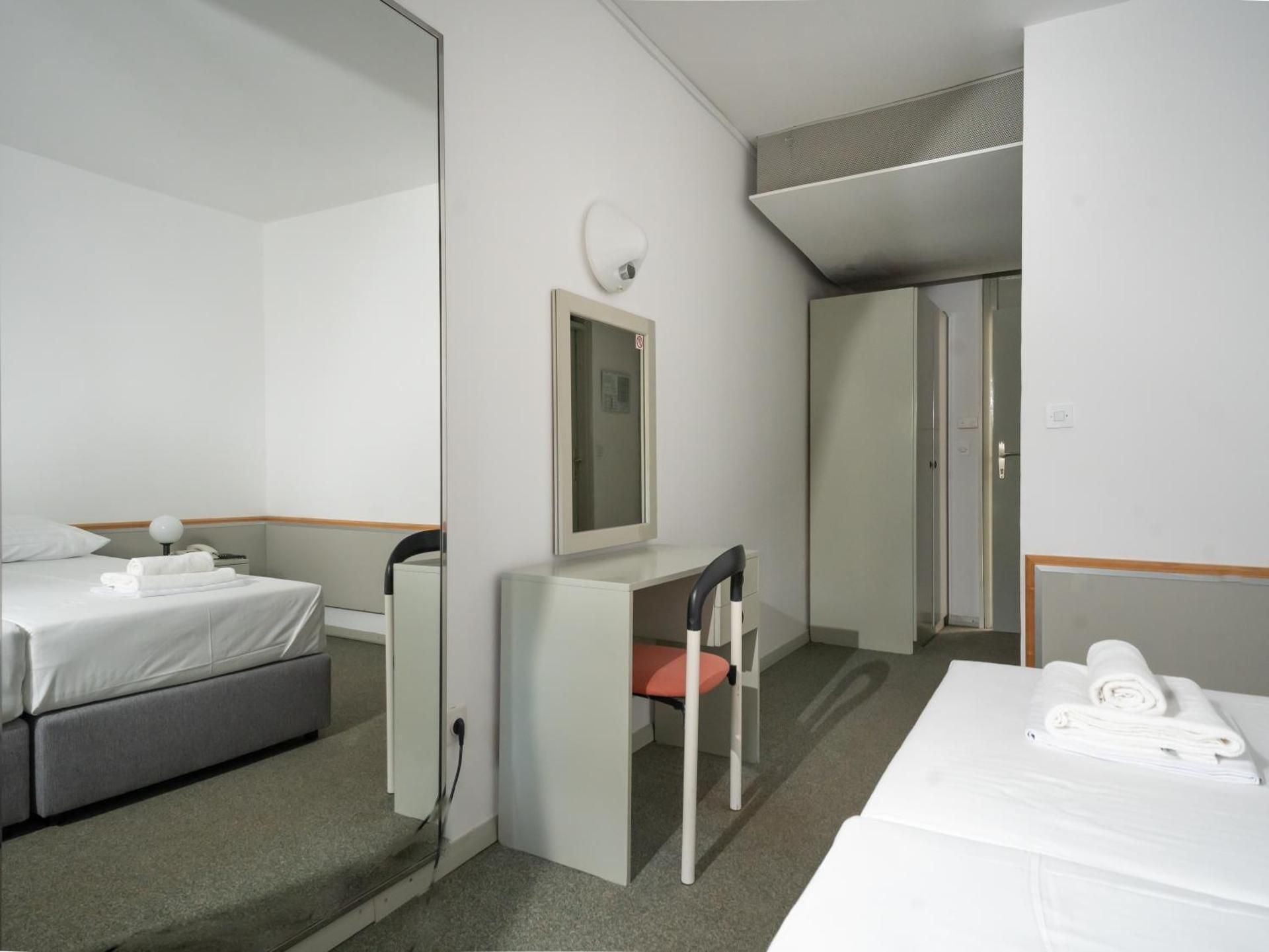 Economy Double or Twin Room without Balcony