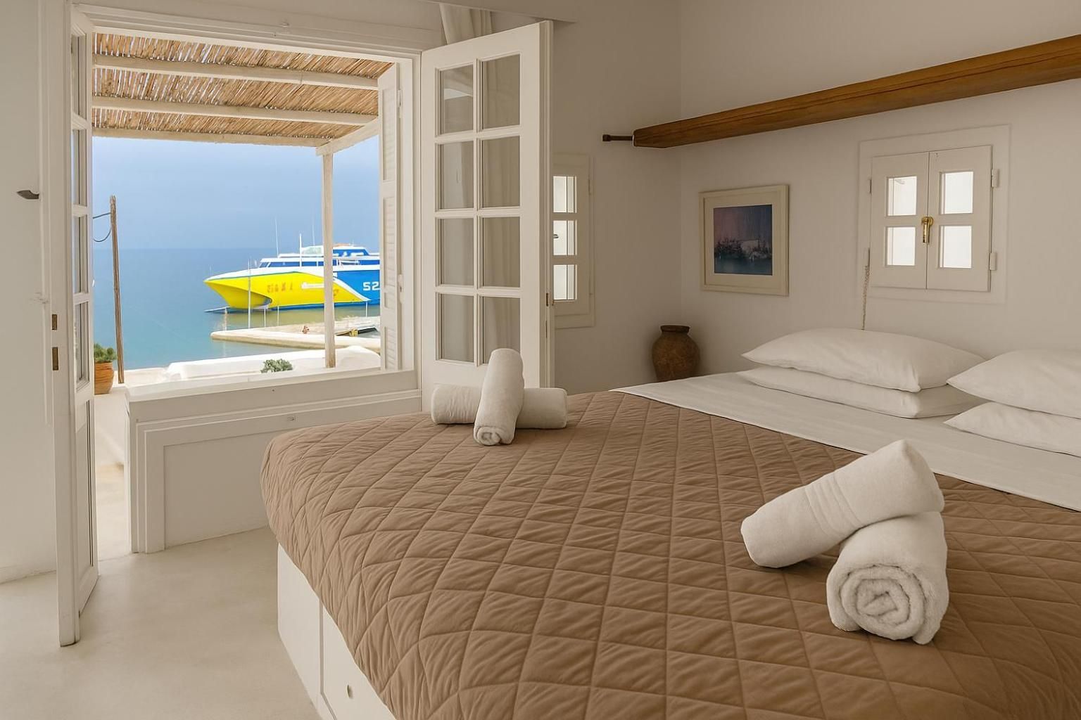 Deluxe Double Room with Balcony and Sea View