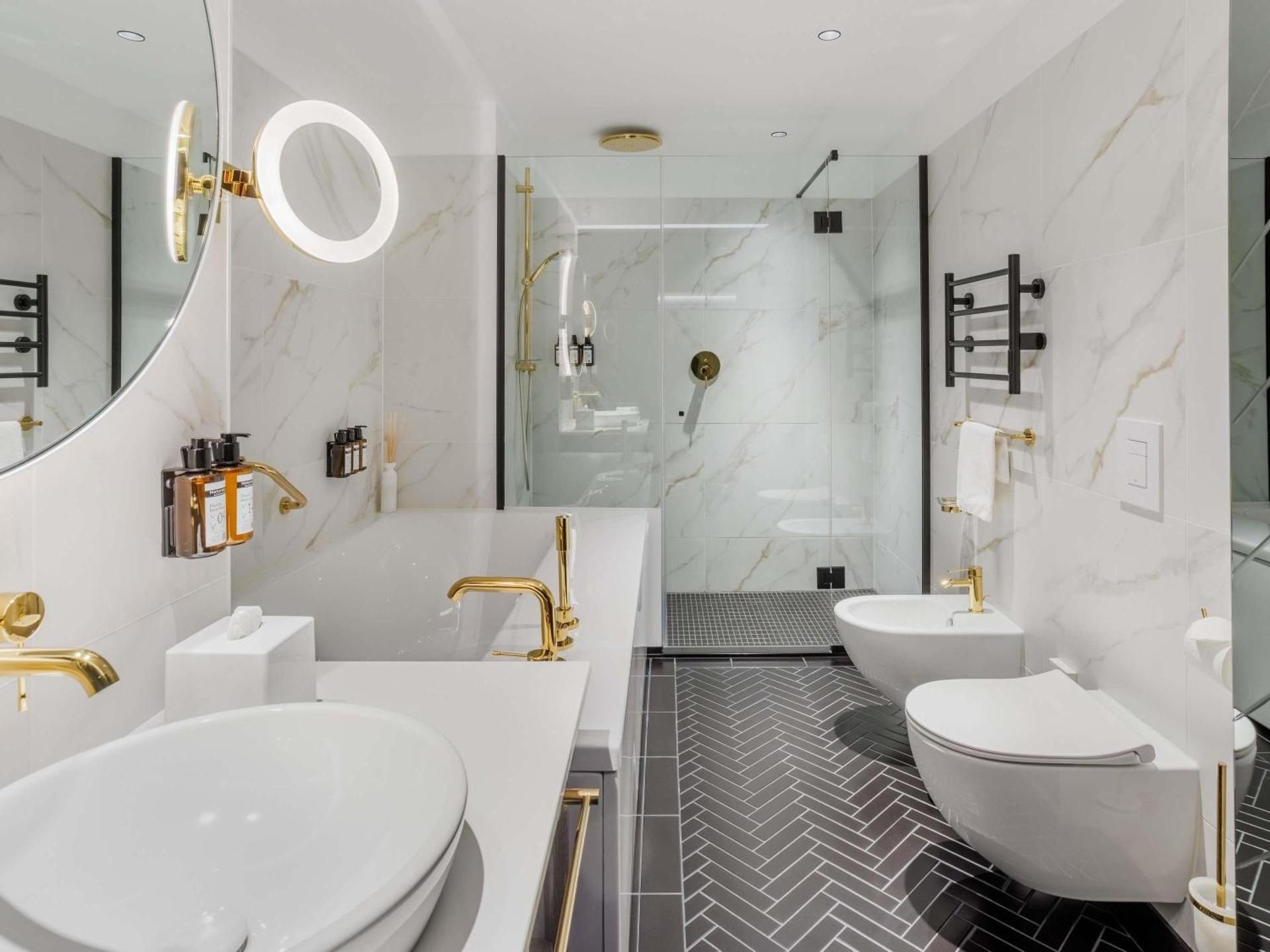 Executive Suite with Balcony