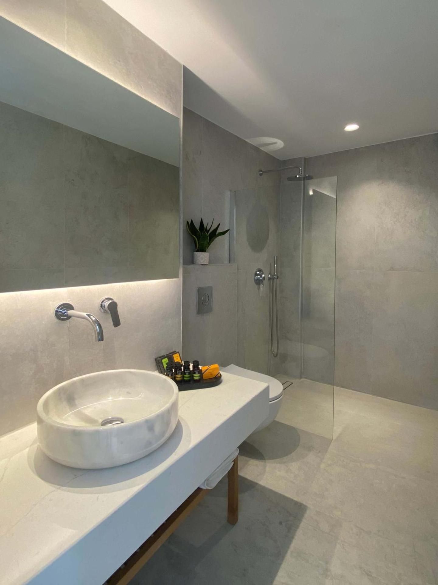 Calistus Mykonos Deluxe Double or Twin Room with Sea View