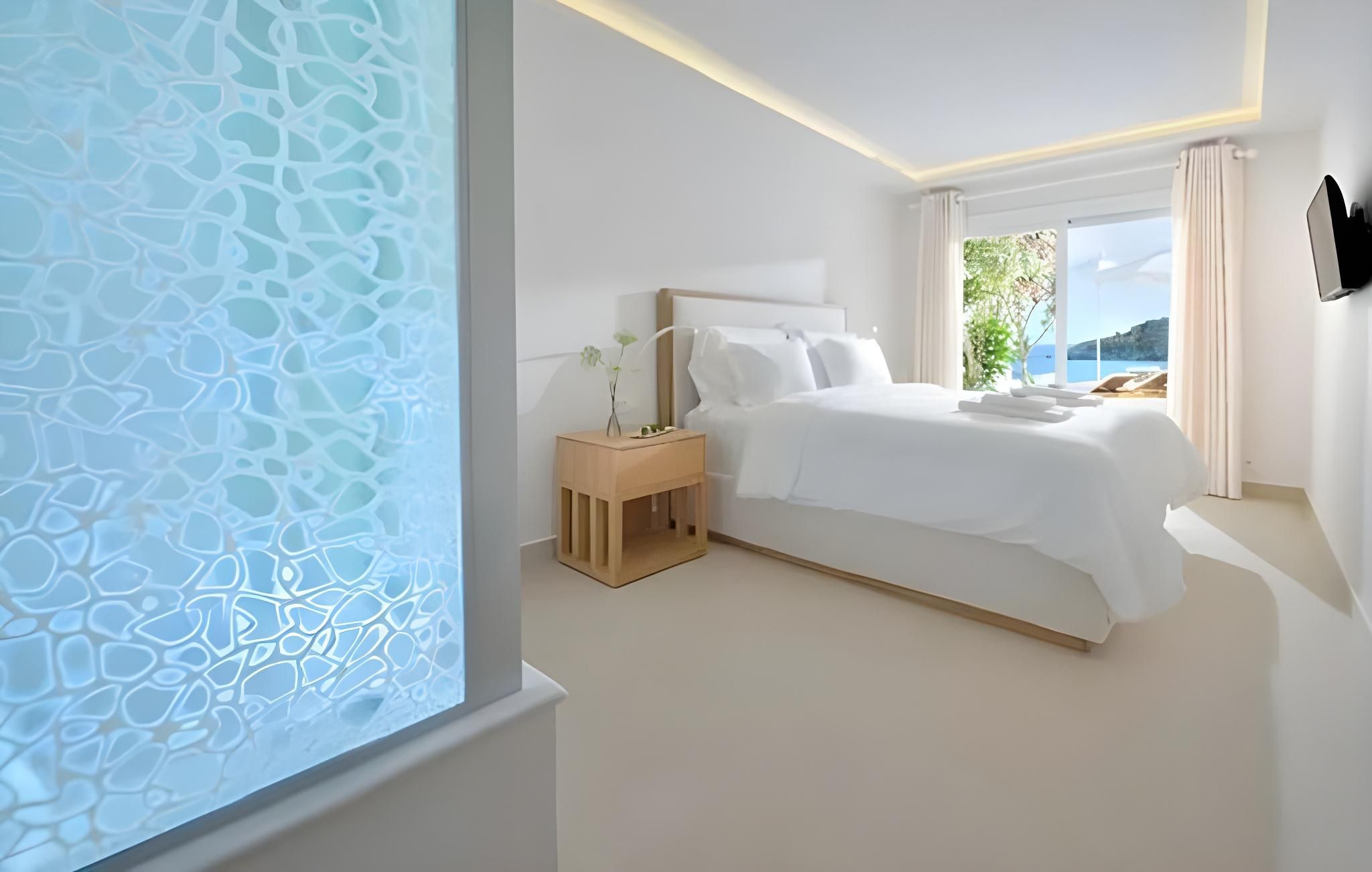 Executive Suite with Private Pool