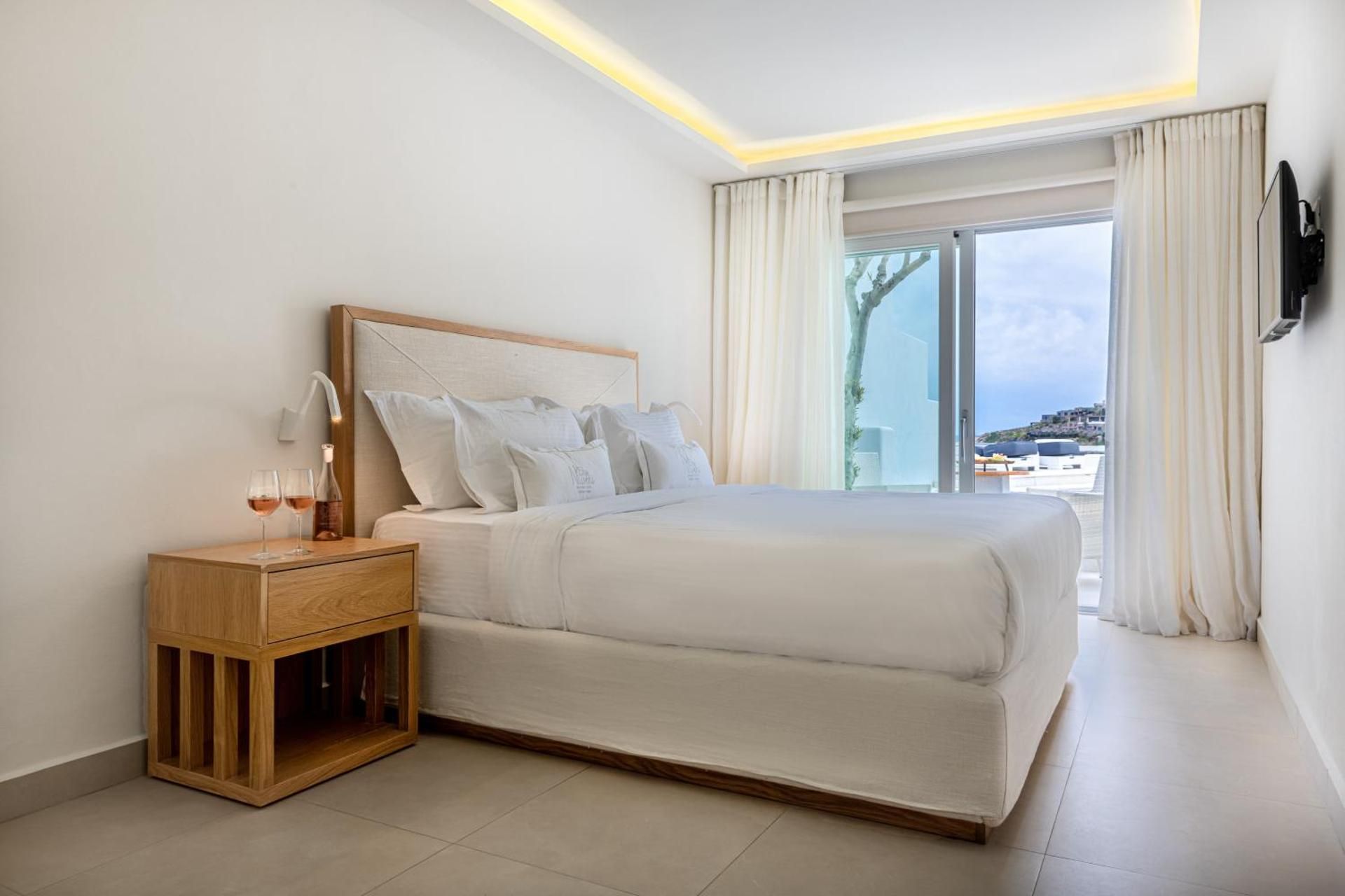 Executive Sea View Suite