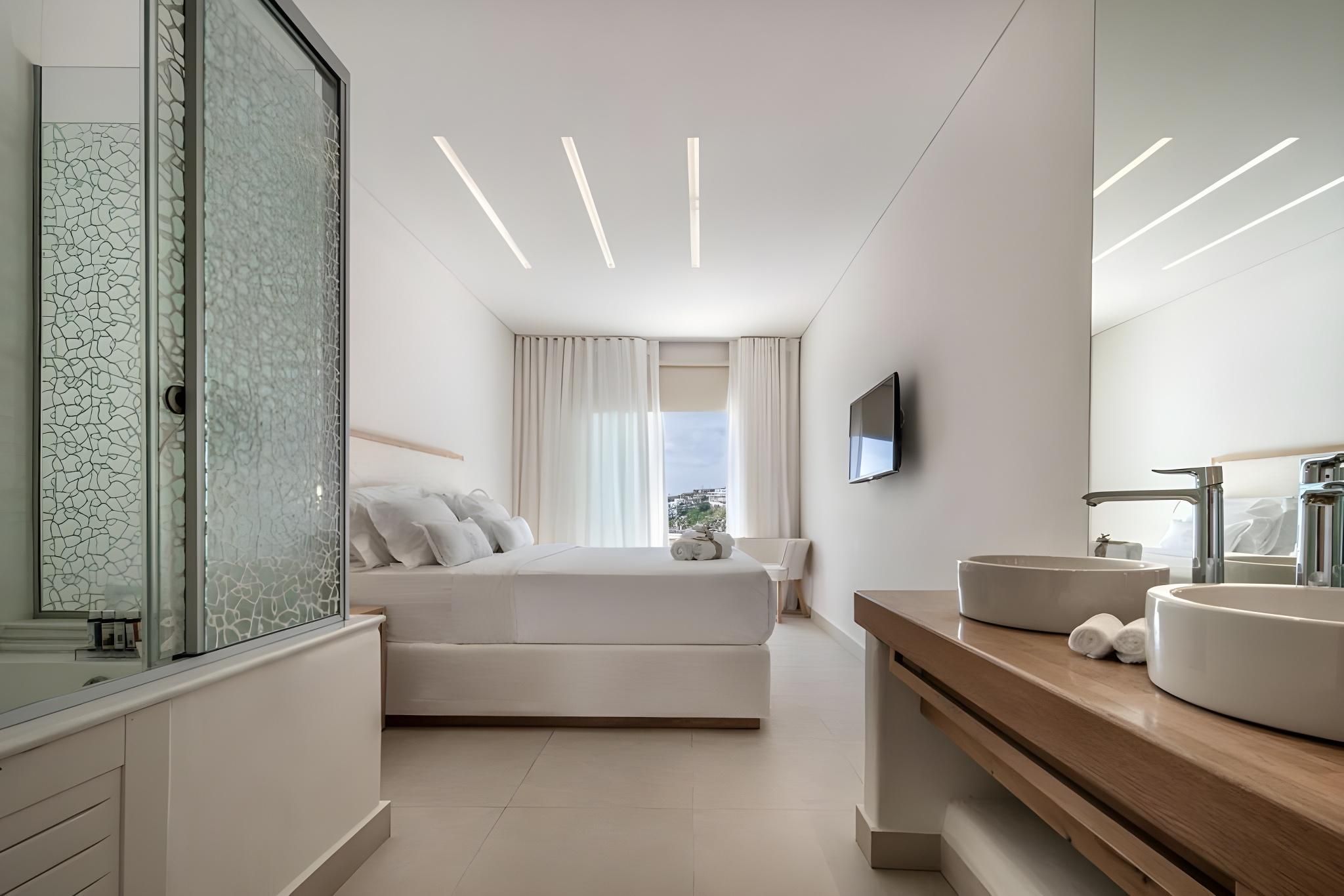 Executive Suite with Private Pool