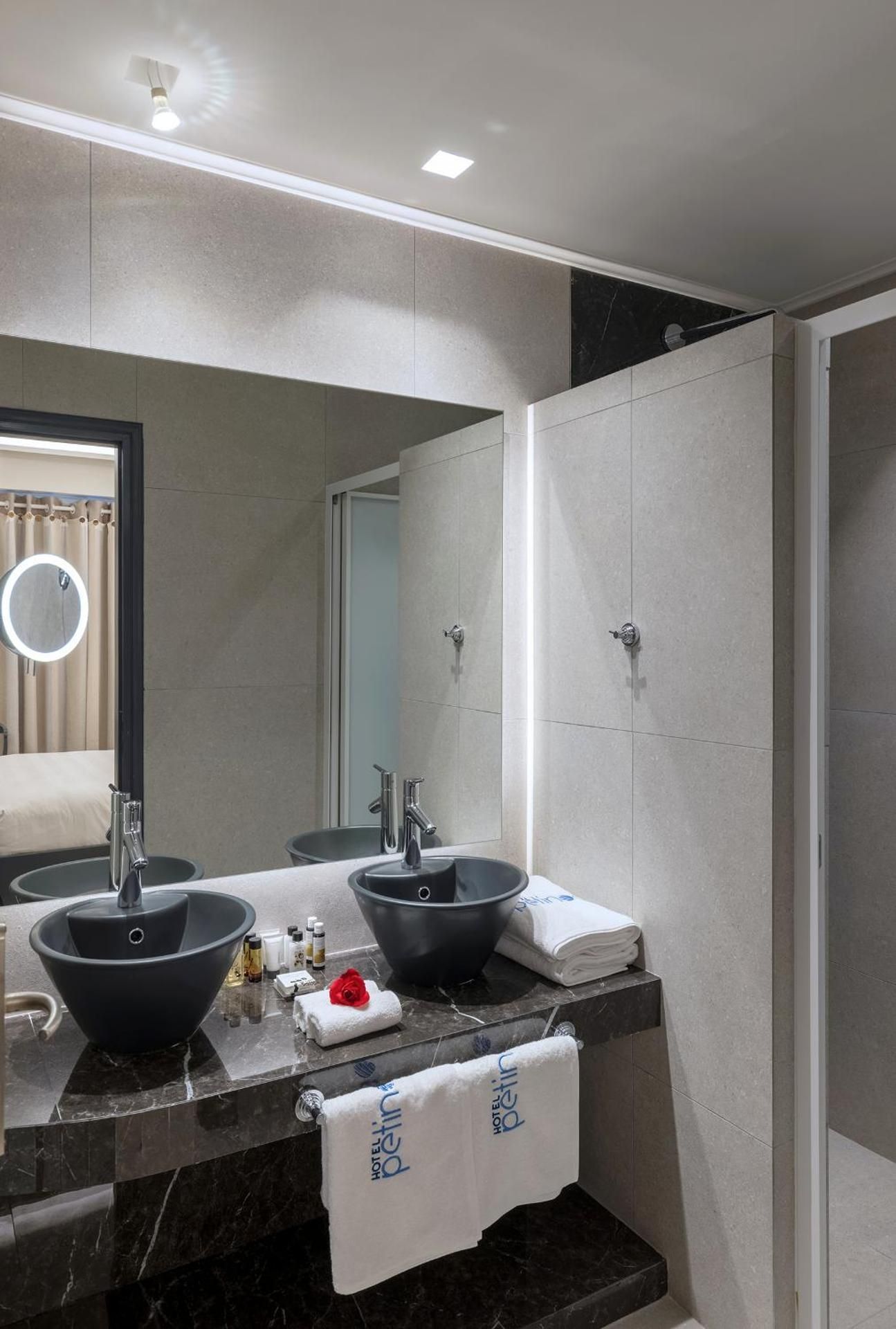 Standard Double Room (Adjacent Building)