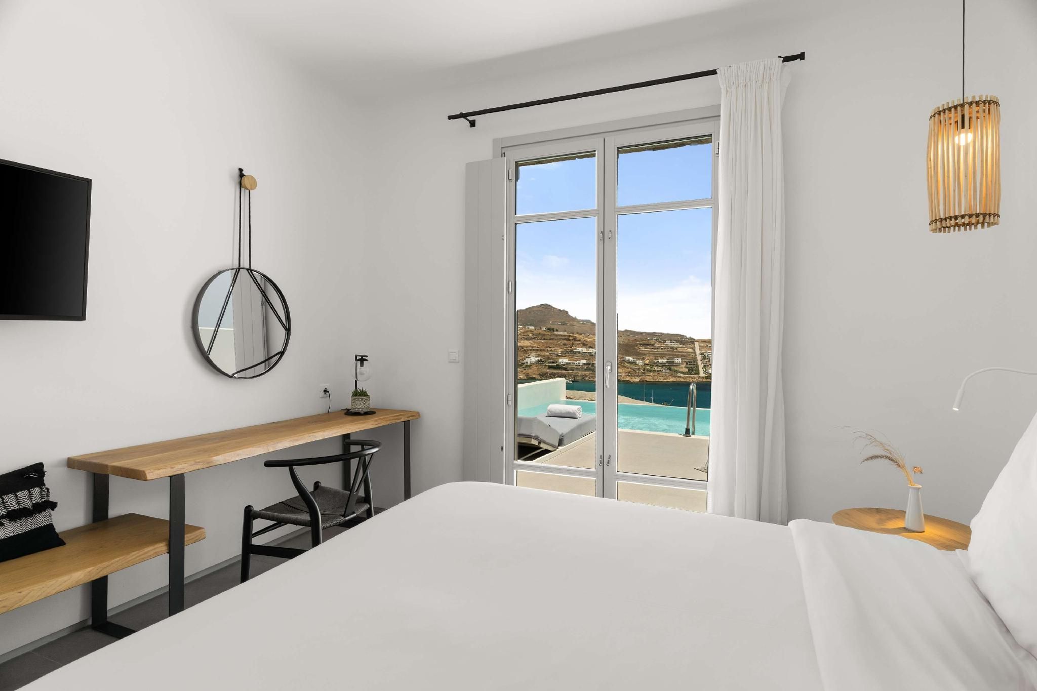 Junior Suite Private Pool Sea View