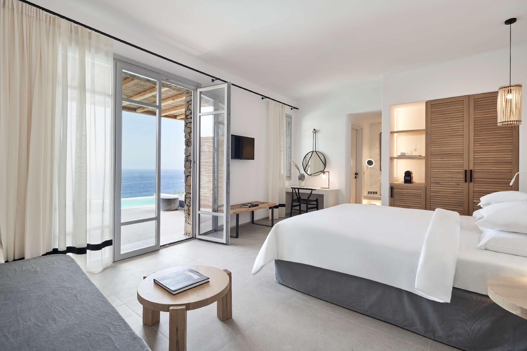 Deluxe Suite Private Pool Sea View