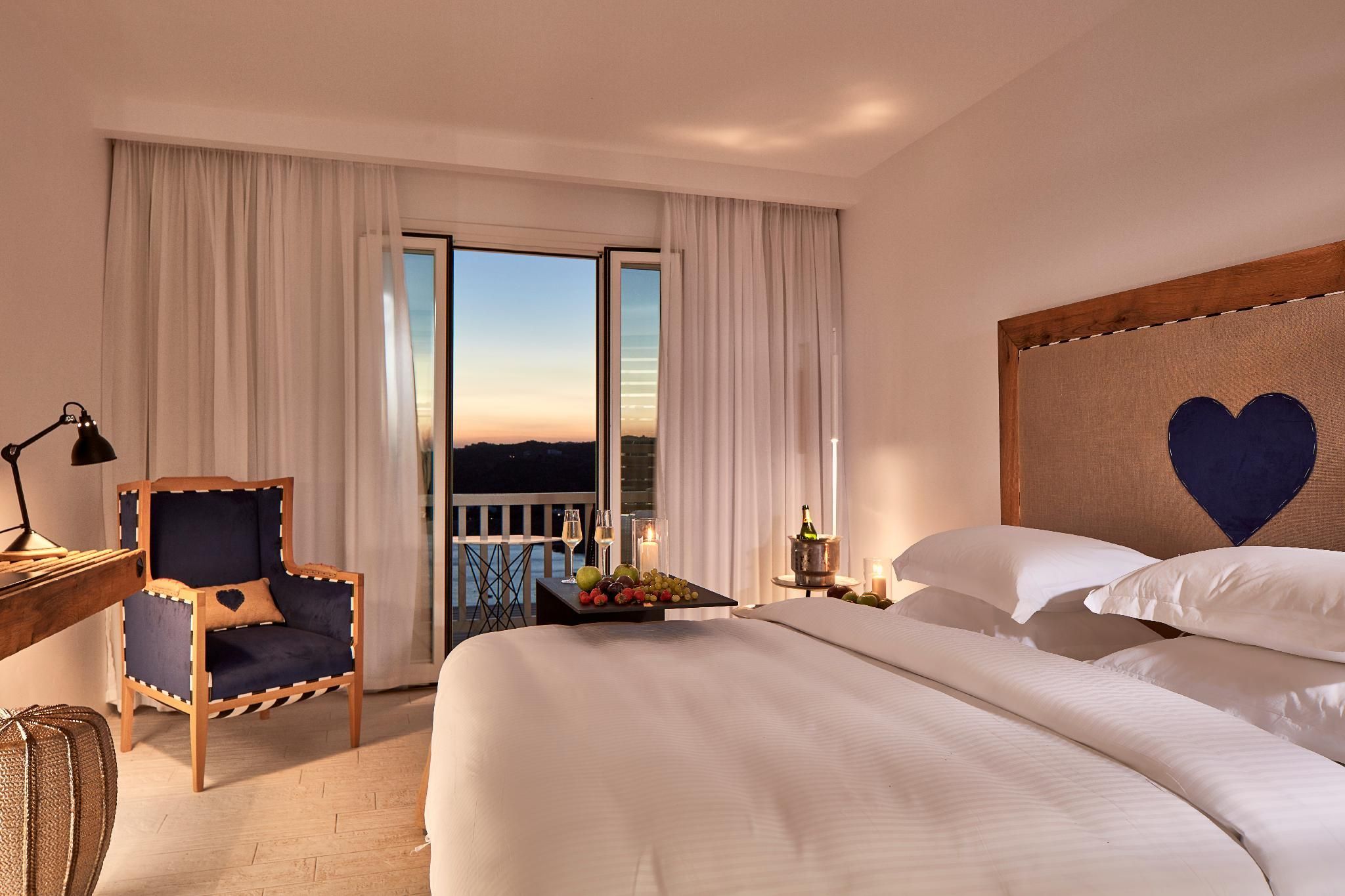 Premium Room with Sea View and Outdoor Jacuzzi