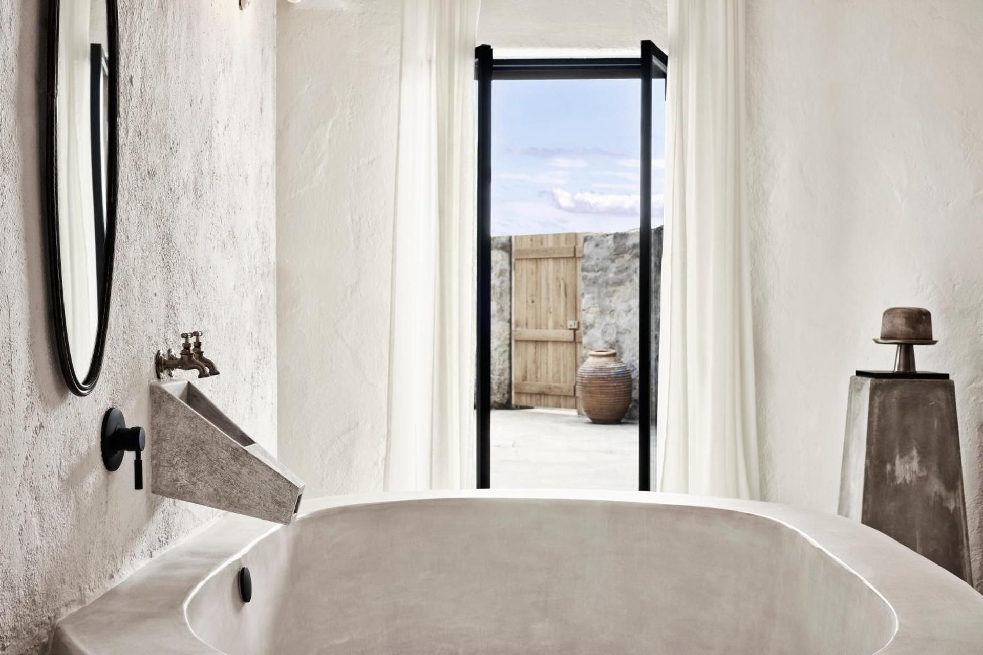 Nomad Two-Bedroom Suite Sea View with Private Pool