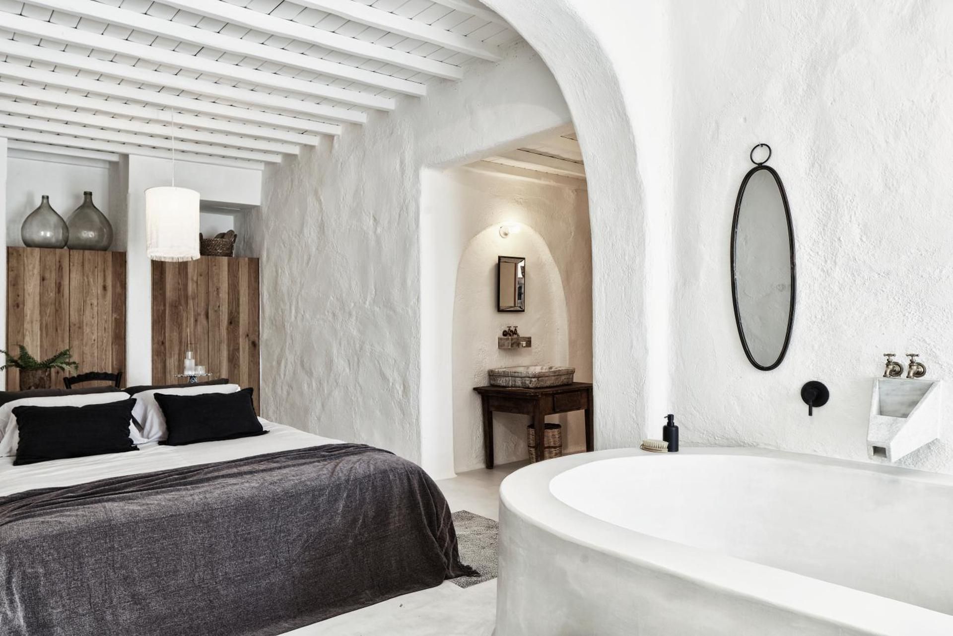 Nomad Two-Bedroom Suite Sea View with Private Pool