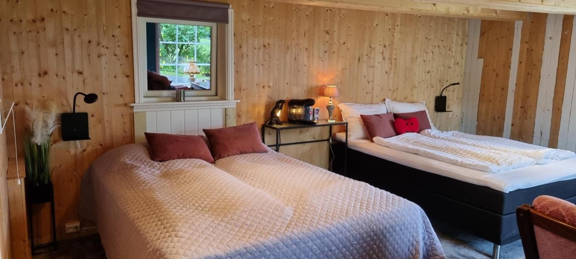 Deluxe Quadruple Room