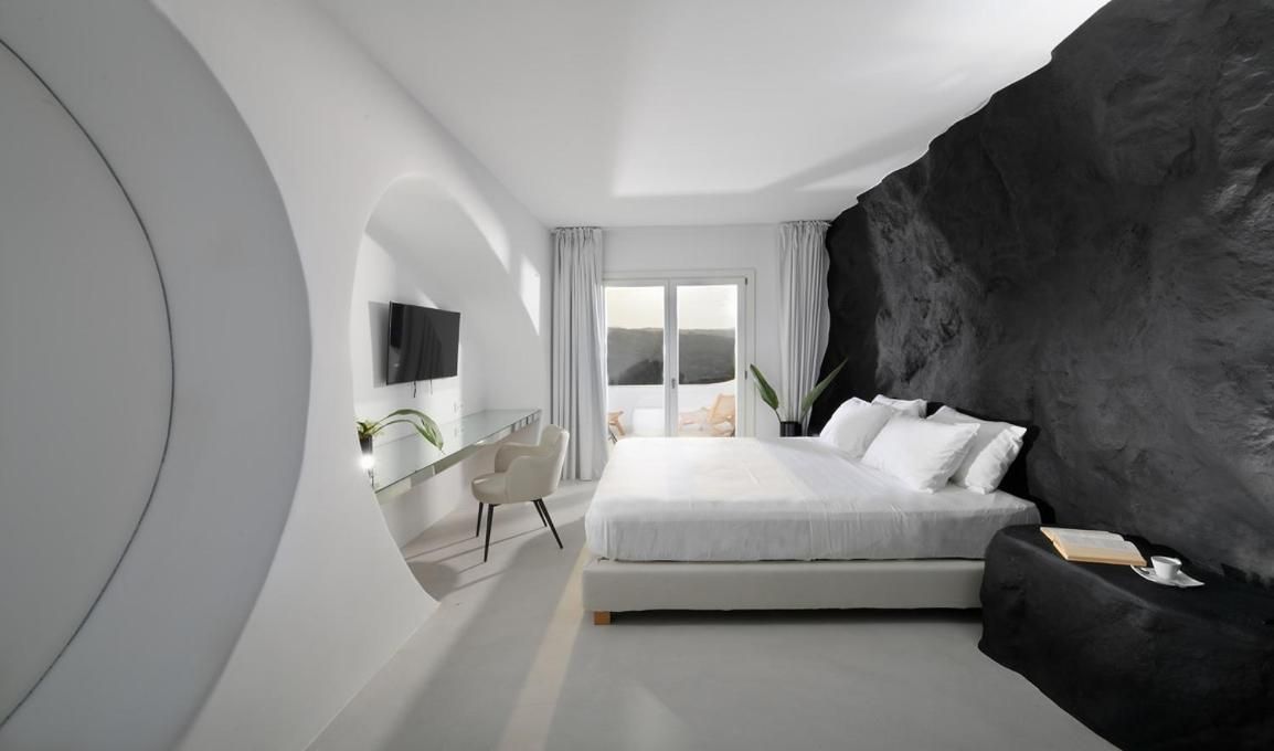 Horizon Deluxe Suite with Sea View