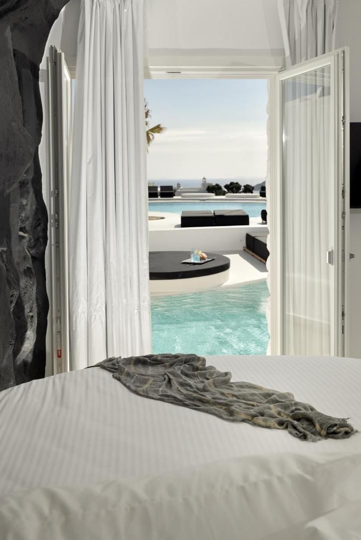 Crystal 2BD Presidential Water Suite with Private Pool