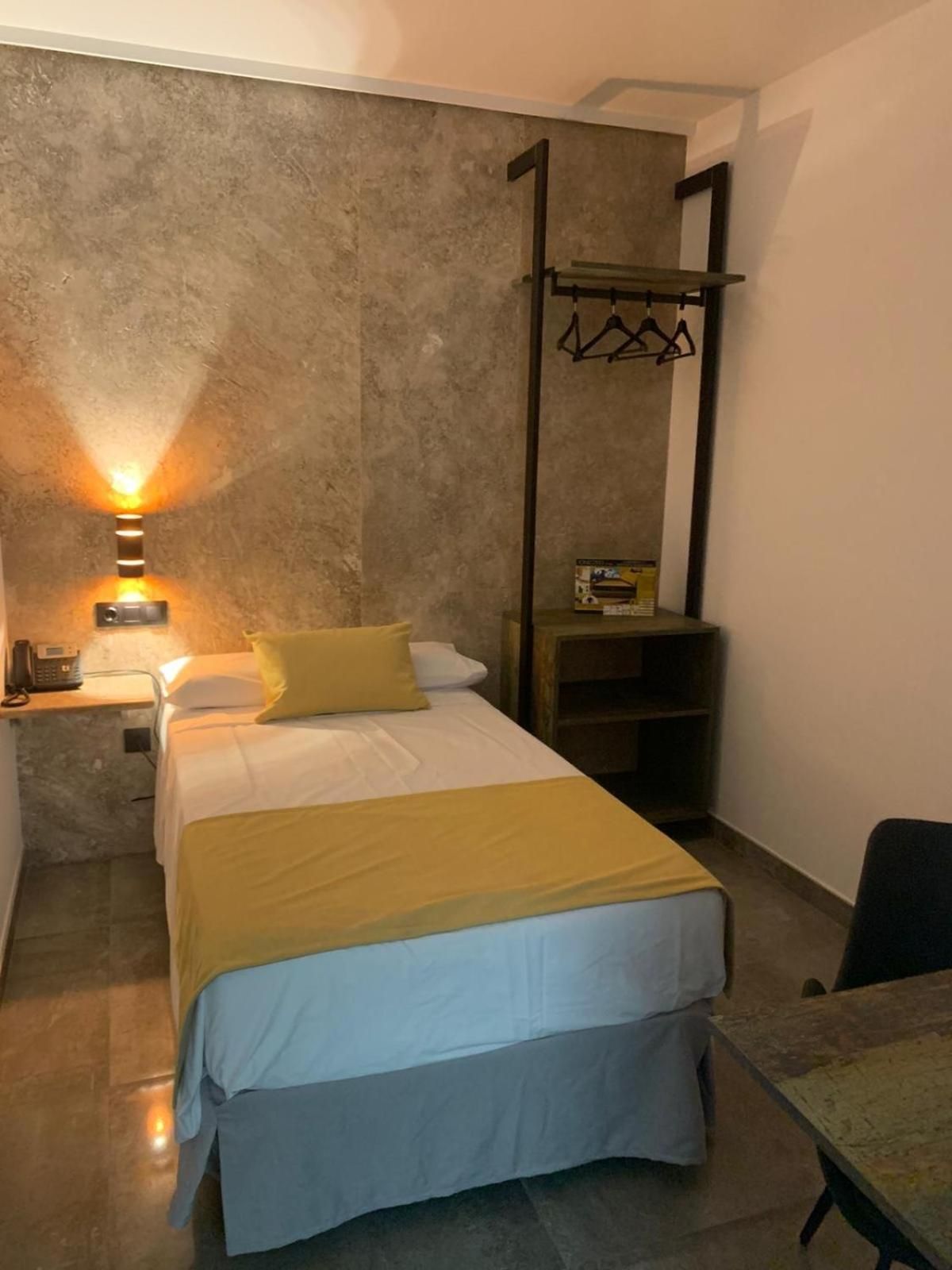 Deluxe Single Room with Balcony