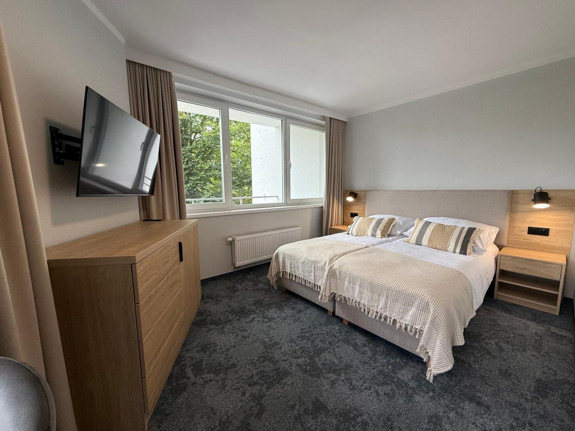 Studio Apartment with Balcony