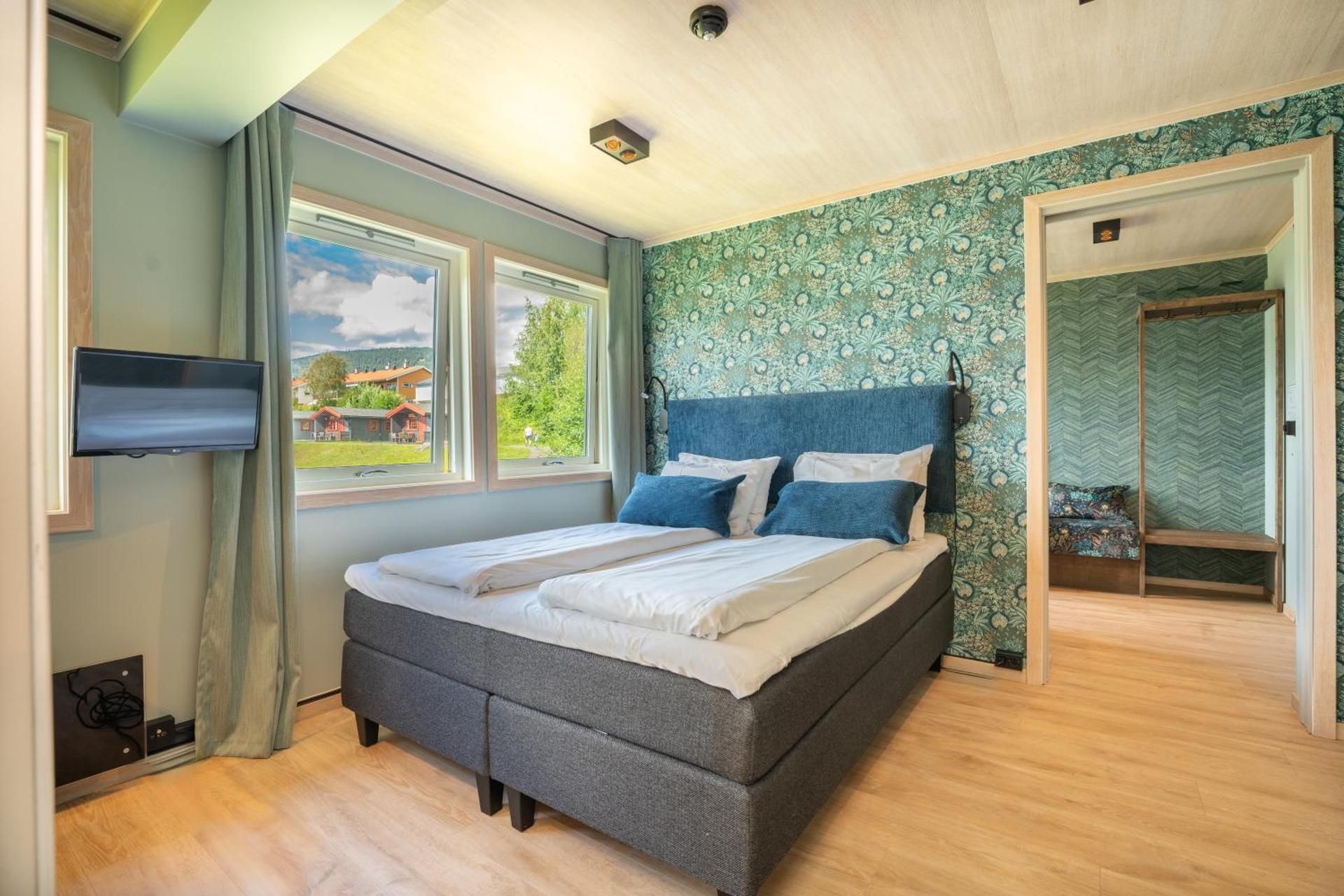Family Room Deluxe two bedrooms 4 beds